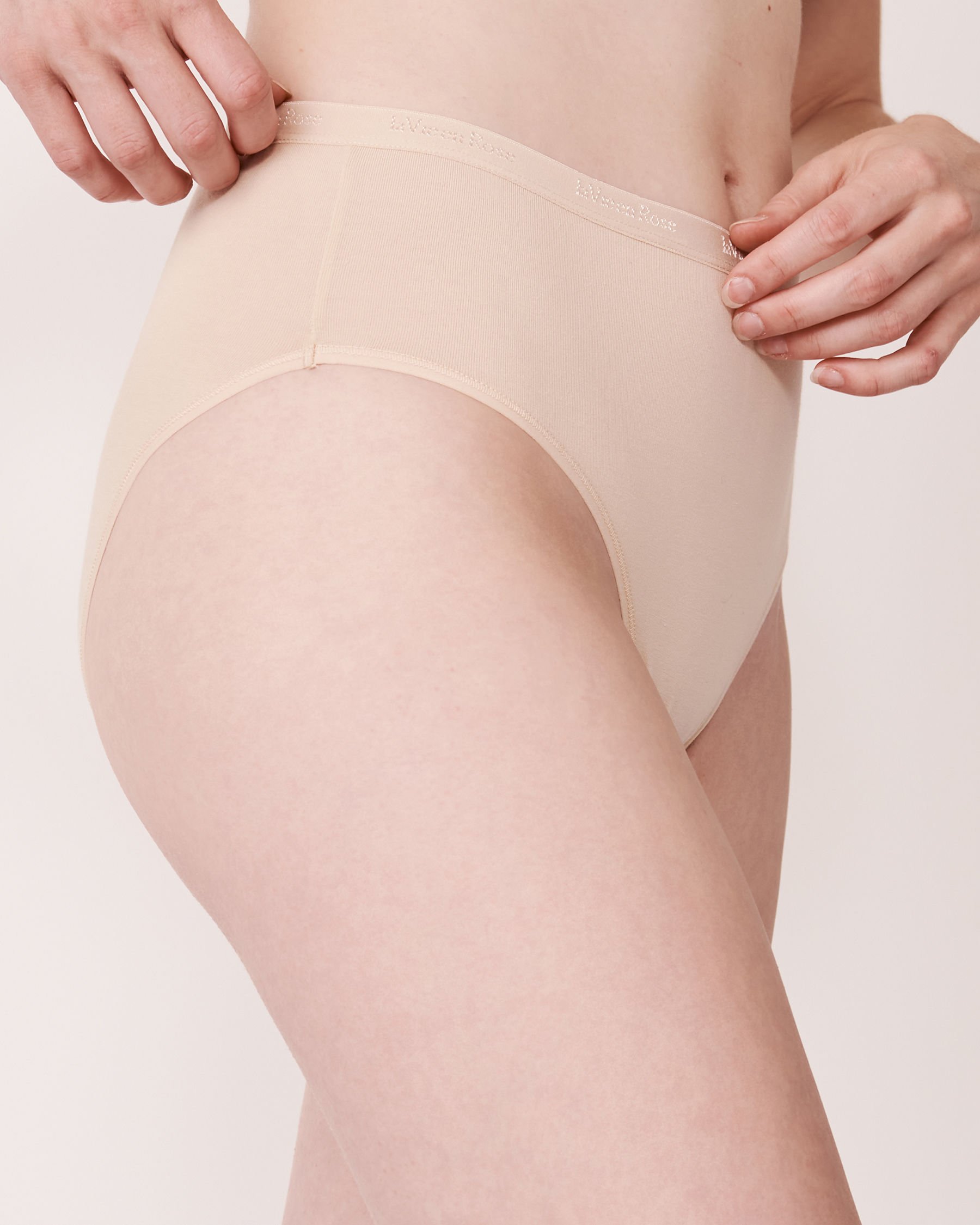 LA VIE EN ROSE Cotton High Waist Bikini Panty Champagne 633-212-1-00 - View1