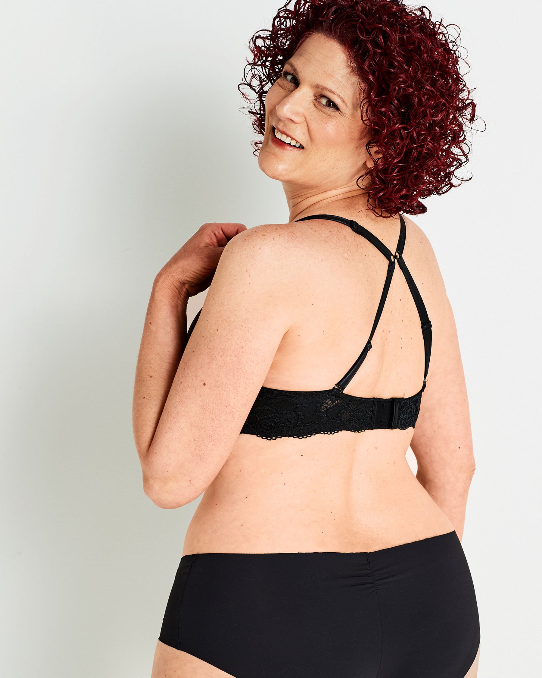 LA VIE EN ROSE Lightly Lined Wireless Mastectomy Bra Black 389-110-4-00 - View5