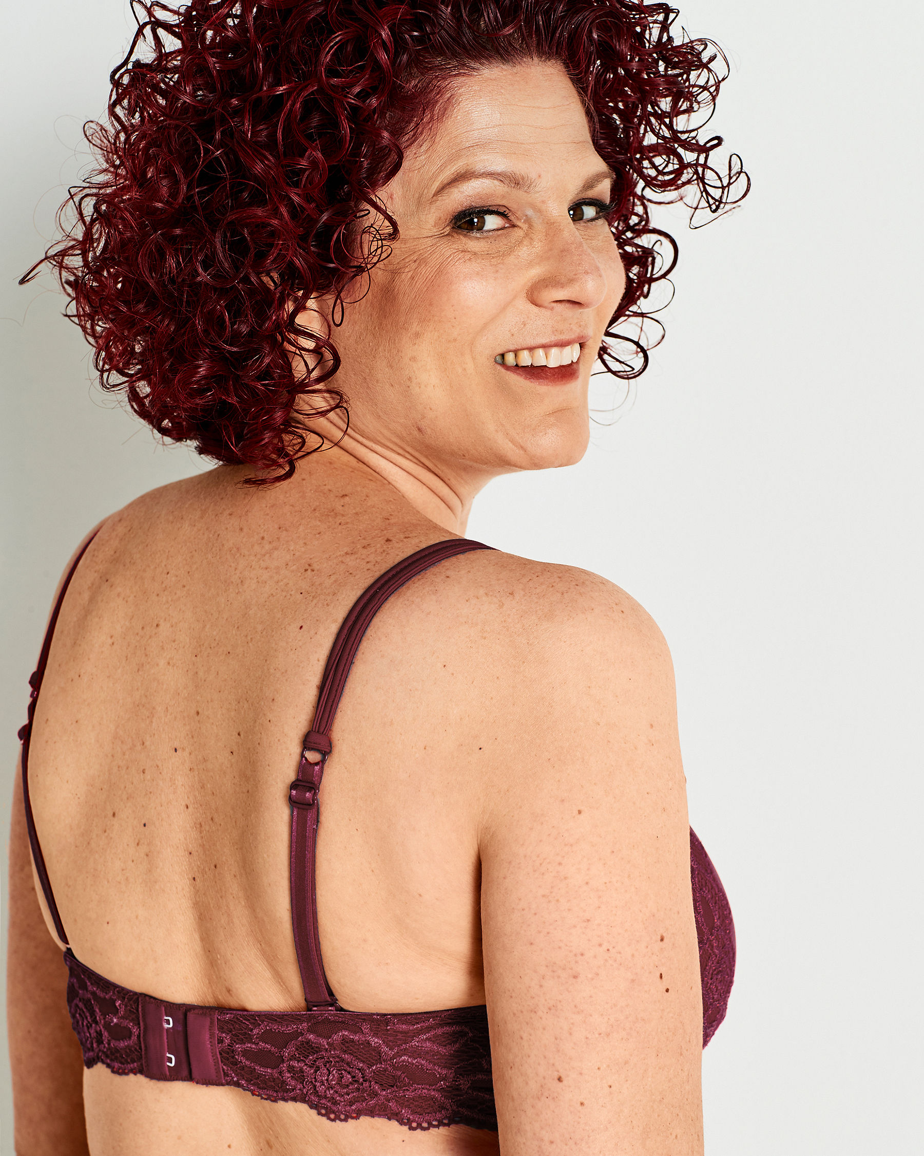 LA VIE EN ROSE Lightly Lined Wireless Mastectomy Bra Dark burgundy 389-110-1-98 - View4