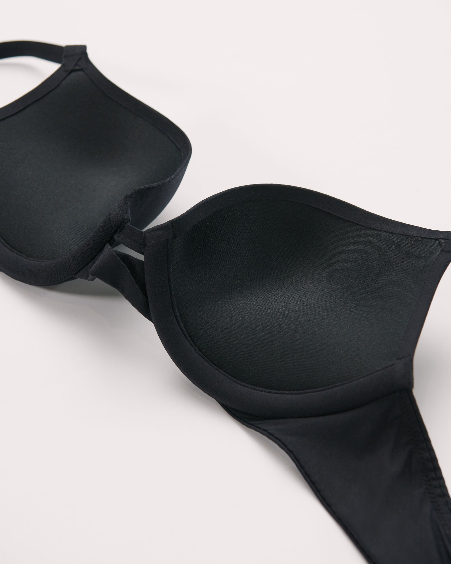 LA VIE EN ROSE Push-up Cushioned Wire Demi Bra Black 591-115-0-00 - View4