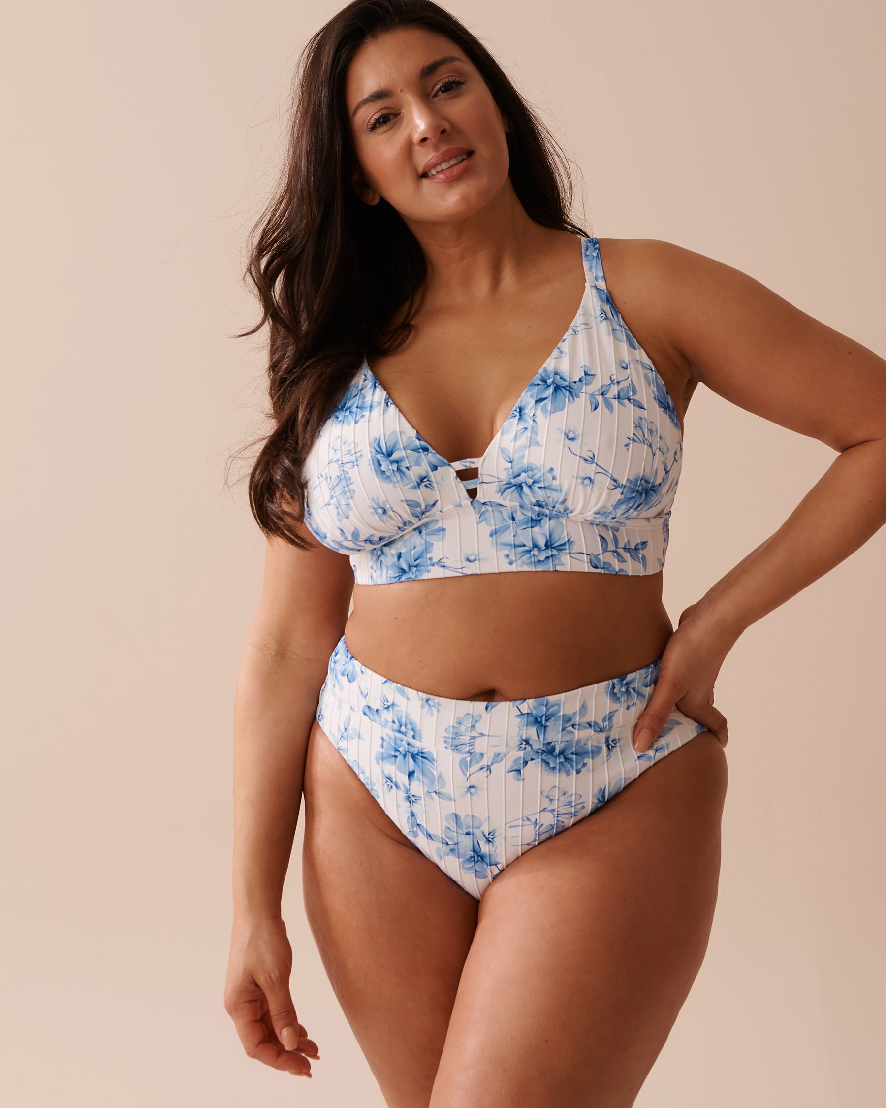 LA VIE EN ROSE AQUA Haut de bikini triangle long bonnet D texturé BLUE MEADOW Prairie bleue 70200134 - Voir9