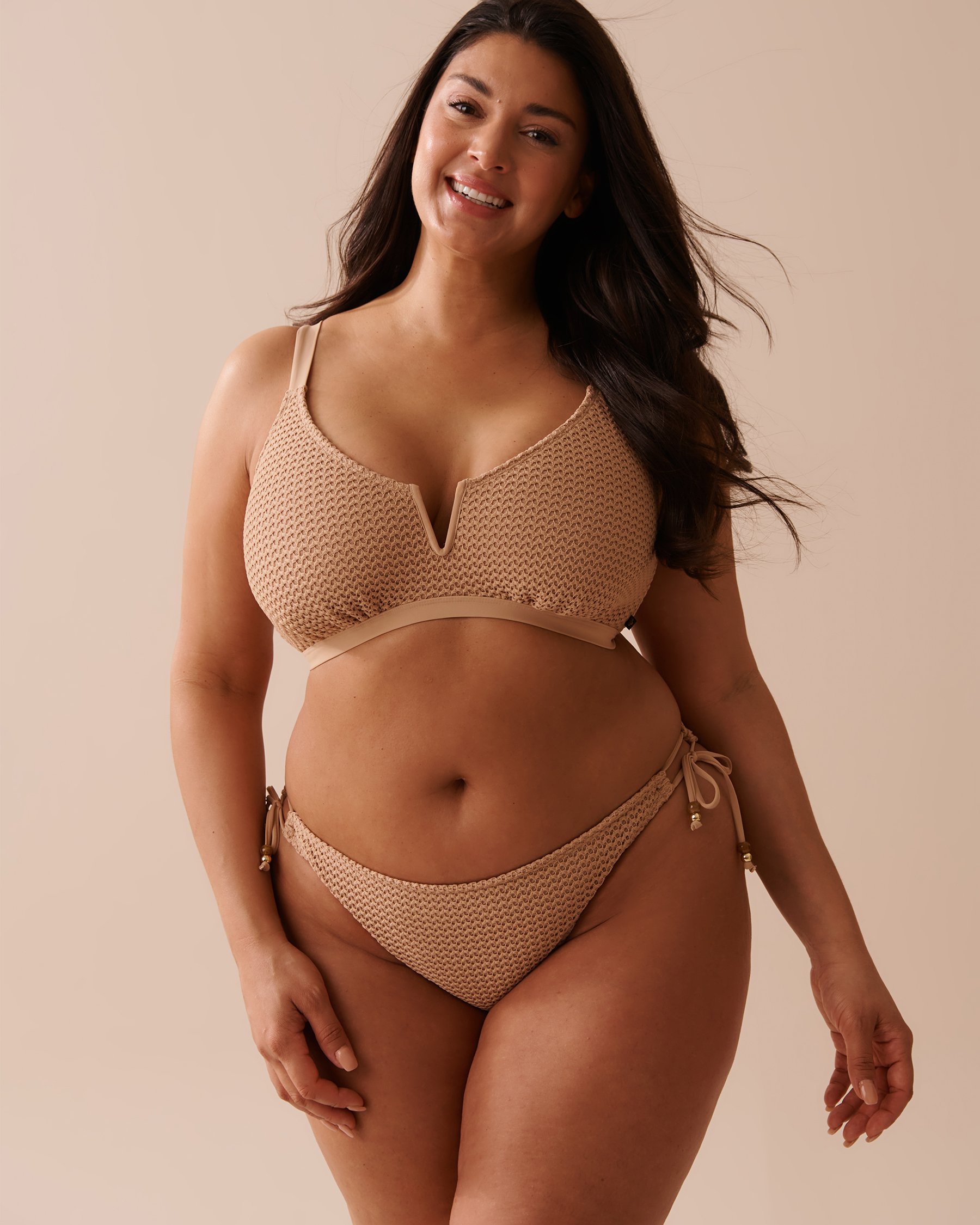 LA VIE EN ROSE AQUA COCONUT Crochet Side Tie Brazilian Bikini Bottom Coconut 70300593 - View3