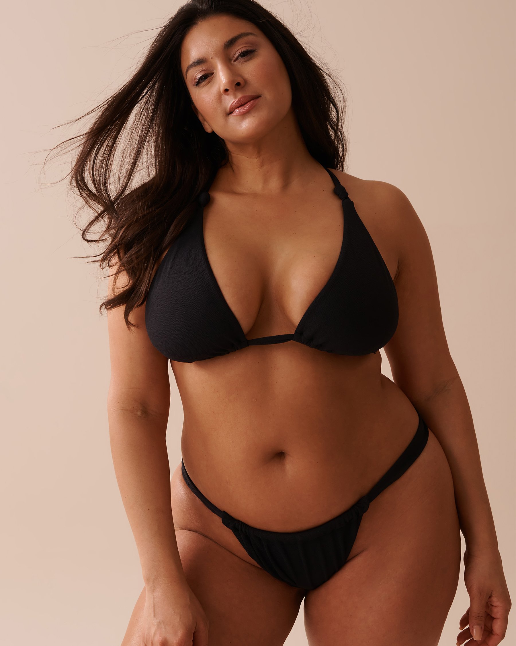 LA VIE EN ROSE AQUA SOLID Recycled Fibers Triangle Bikini Top Black 70100631 - View8