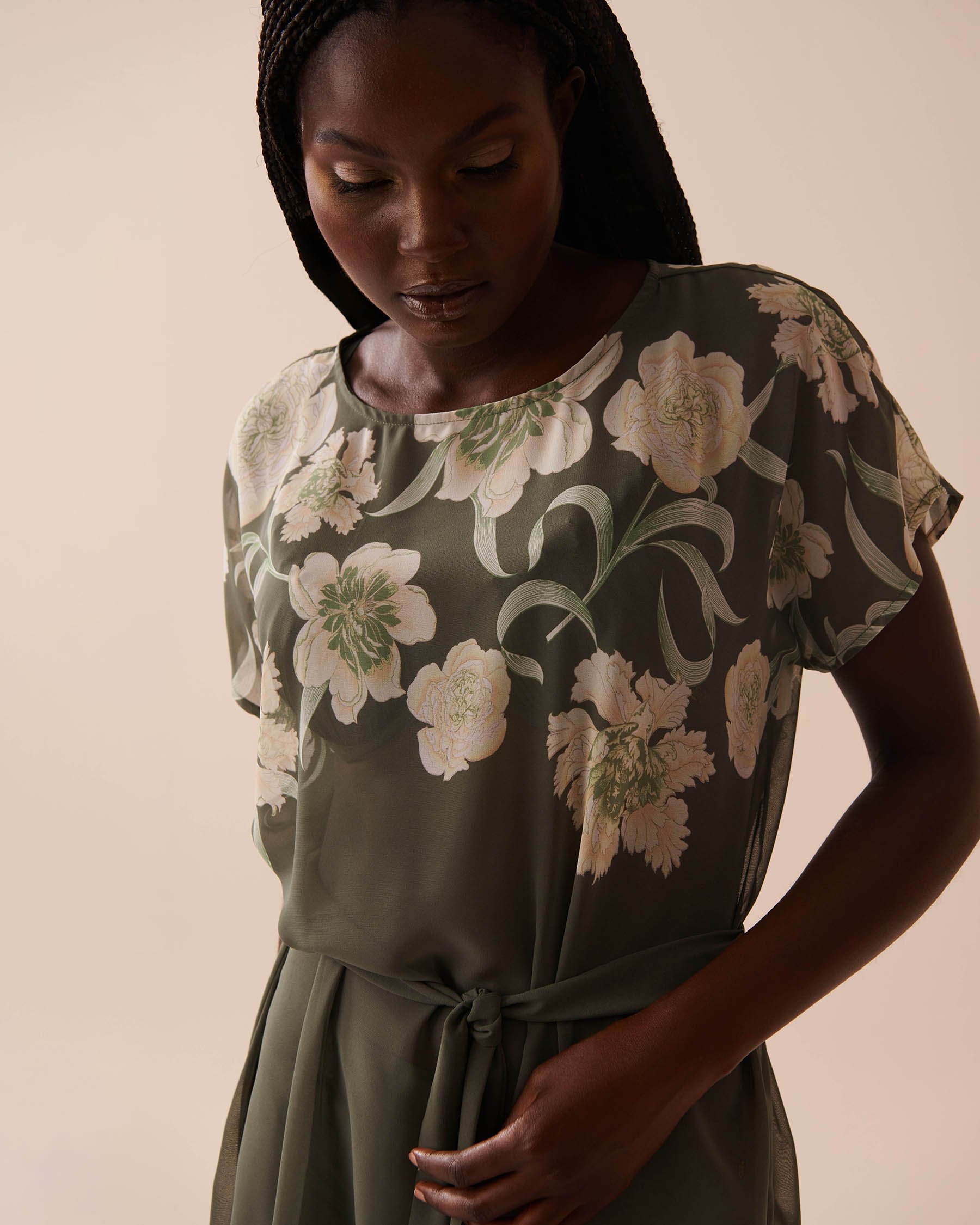 LA VIE EN ROSE AQUA Floral Chiffon Caftan Provençal Bouquet 80400058 - View3