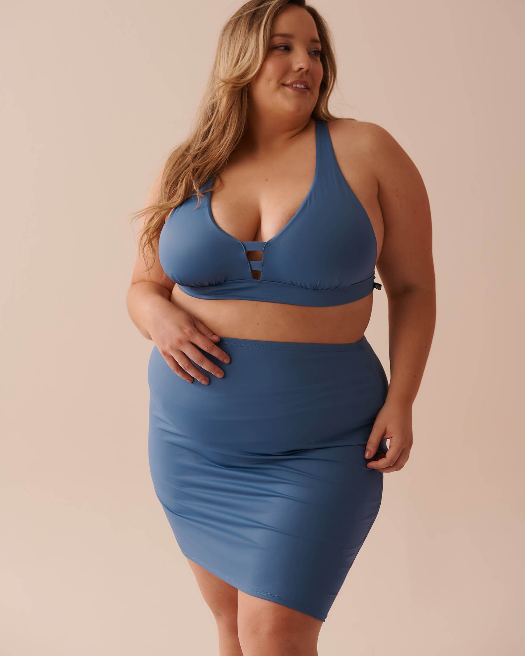 LA VIE EN ROSE AQUA Recycled Fibers Beach Skirt Coastal Blue 80200051 - View5