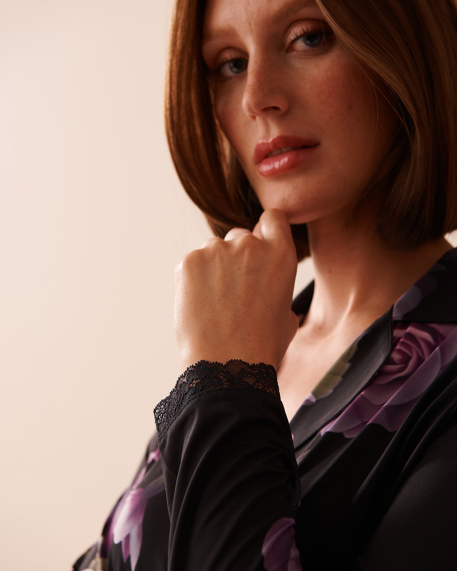 LA VIE EN ROSE Purple Bouquet Recycled Fibers Lace Trim Button-down Shirt Purple Bouquet 60100113 - View3