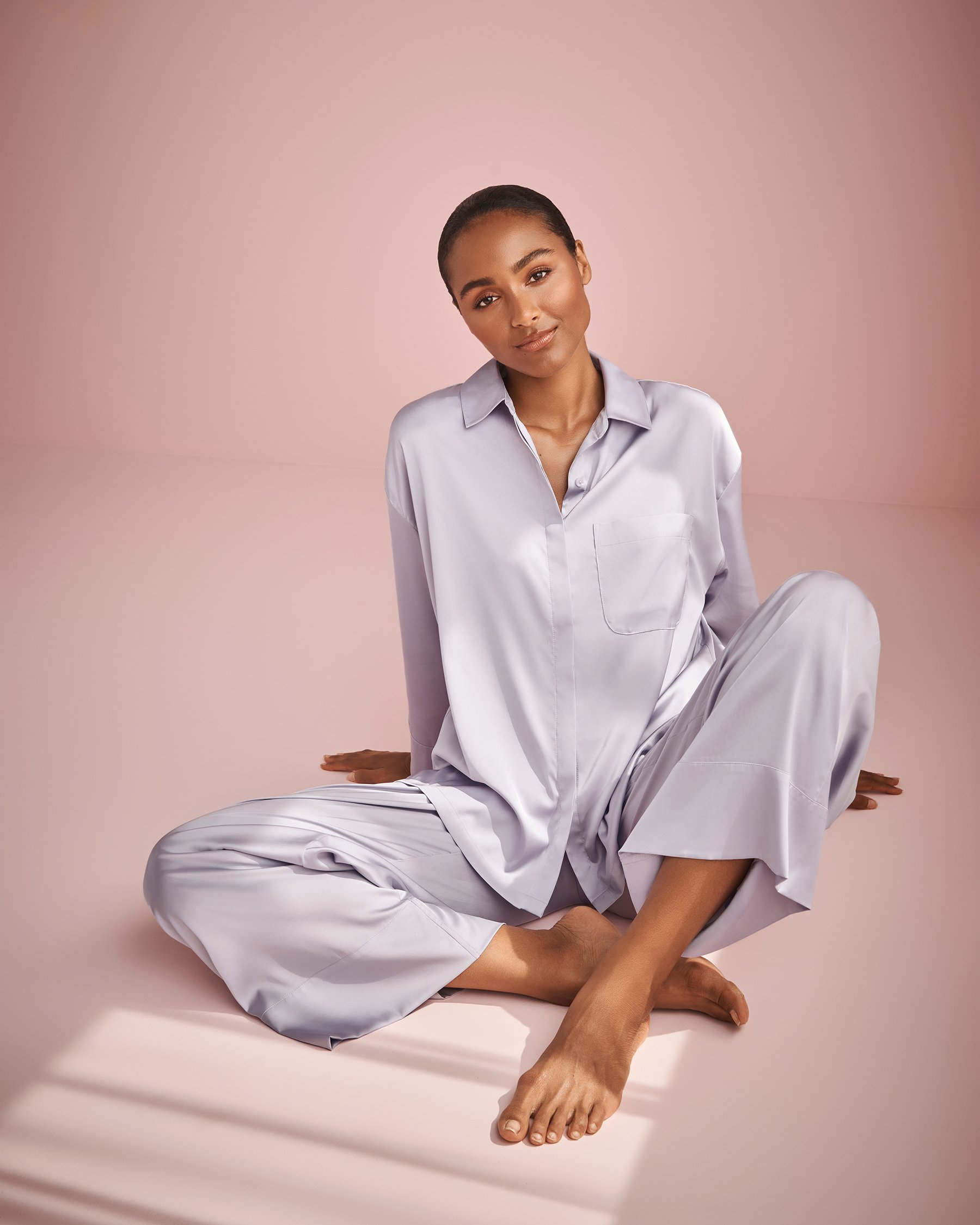 LA VIE EN ROSE Satin Button-down Shirt Evening Haze 60100111 - View2