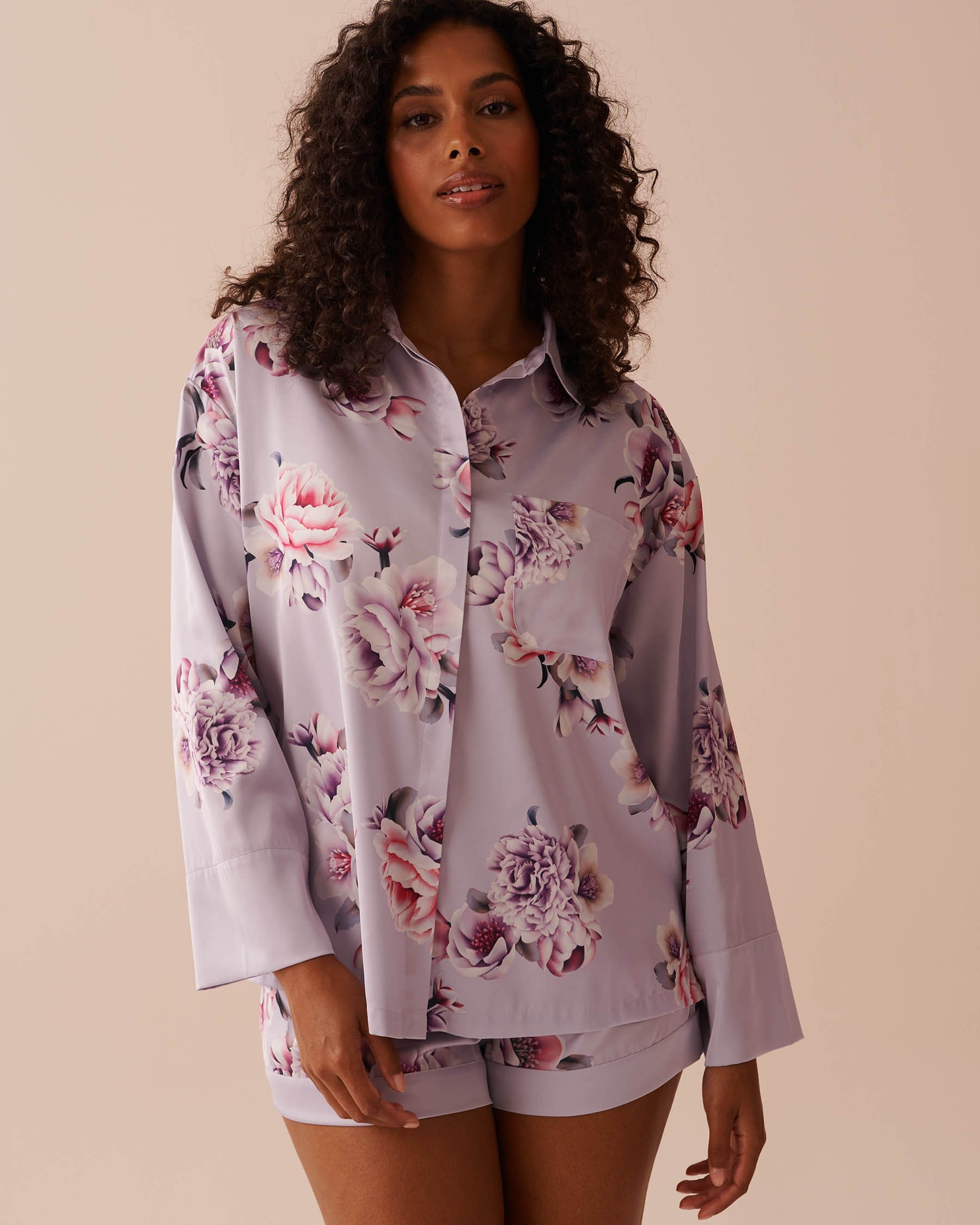 LA VIE EN ROSE Victorian Floral Satin Button-down Shirt Victorian Garden 60100111 - View3