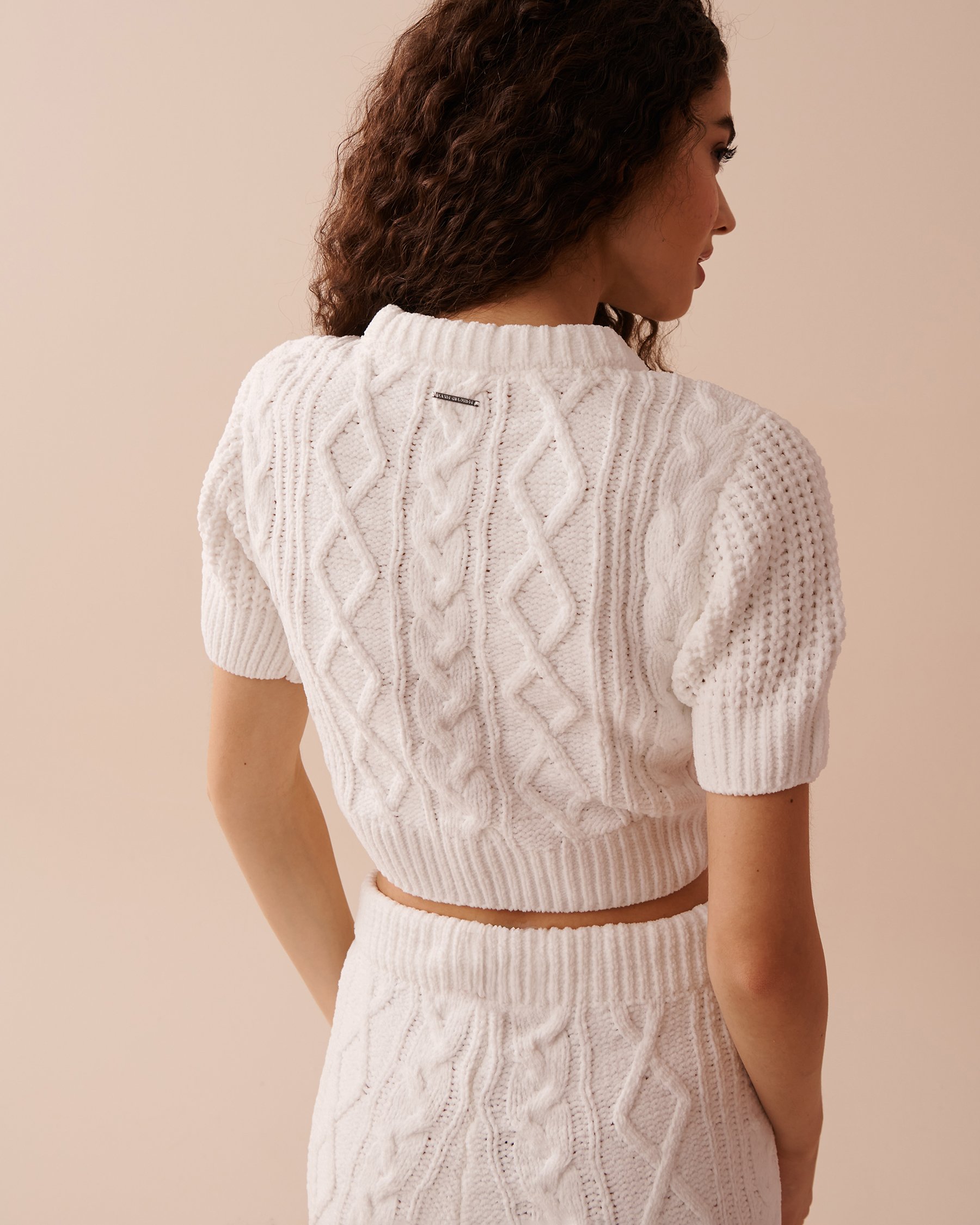 LA VIE EN ROSE Cable-Knit Chenille Crop T-shirt White 50100093 - View2