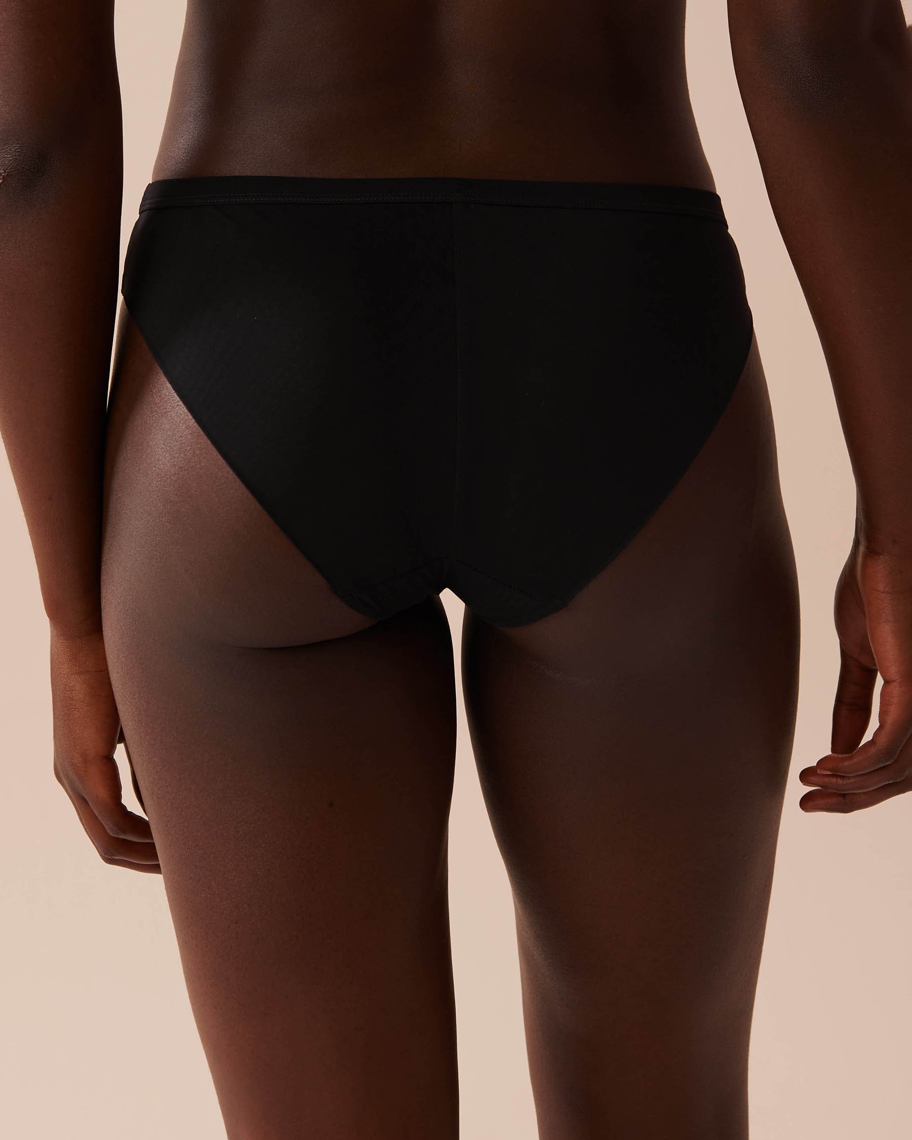 LA VIE EN ROSE Embroidered Mesh Bikini Panty Blue Roses 20300335 - View2