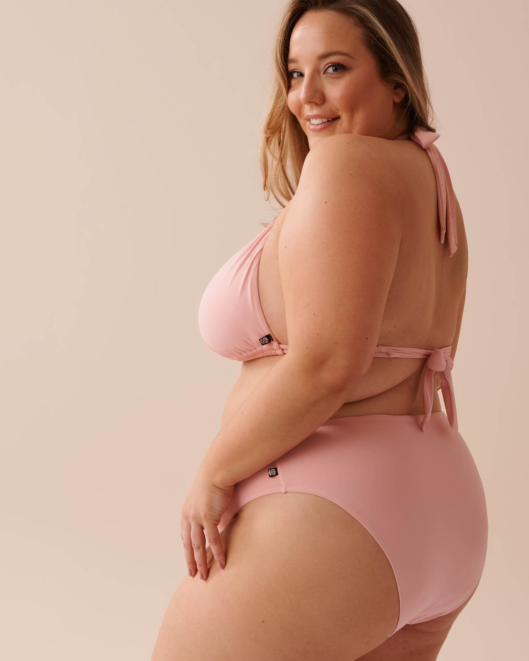 LA VIE EN ROSE AQUA STRAWBERRY MACARON D Cup Triangle Bikini Top Strawberry Macaron 70200142 - View2