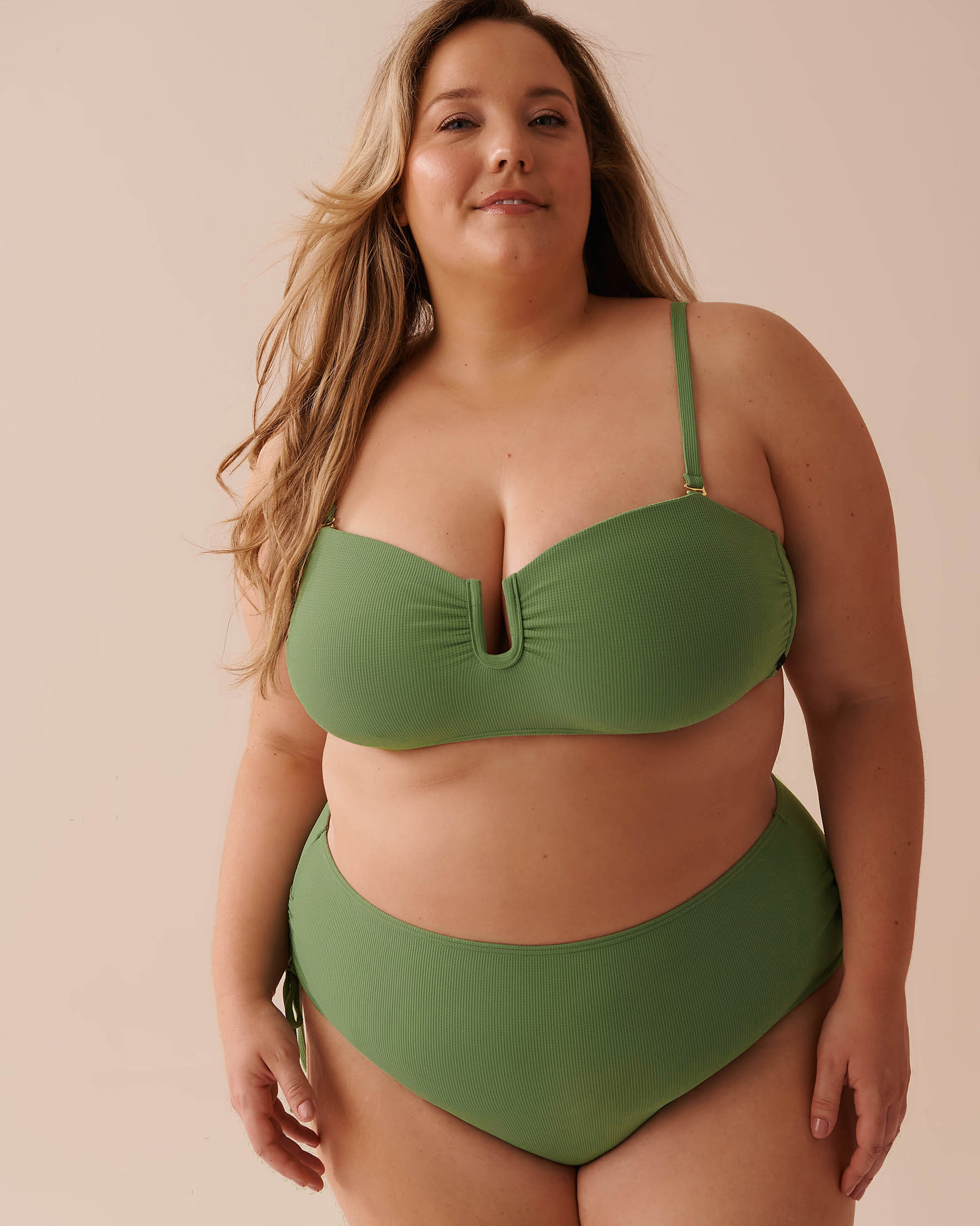 LA VIE EN ROSE AQUA PISTACHIO U-Wire Textured Bandeau Bikini Top Pistachio 70100648 - View6