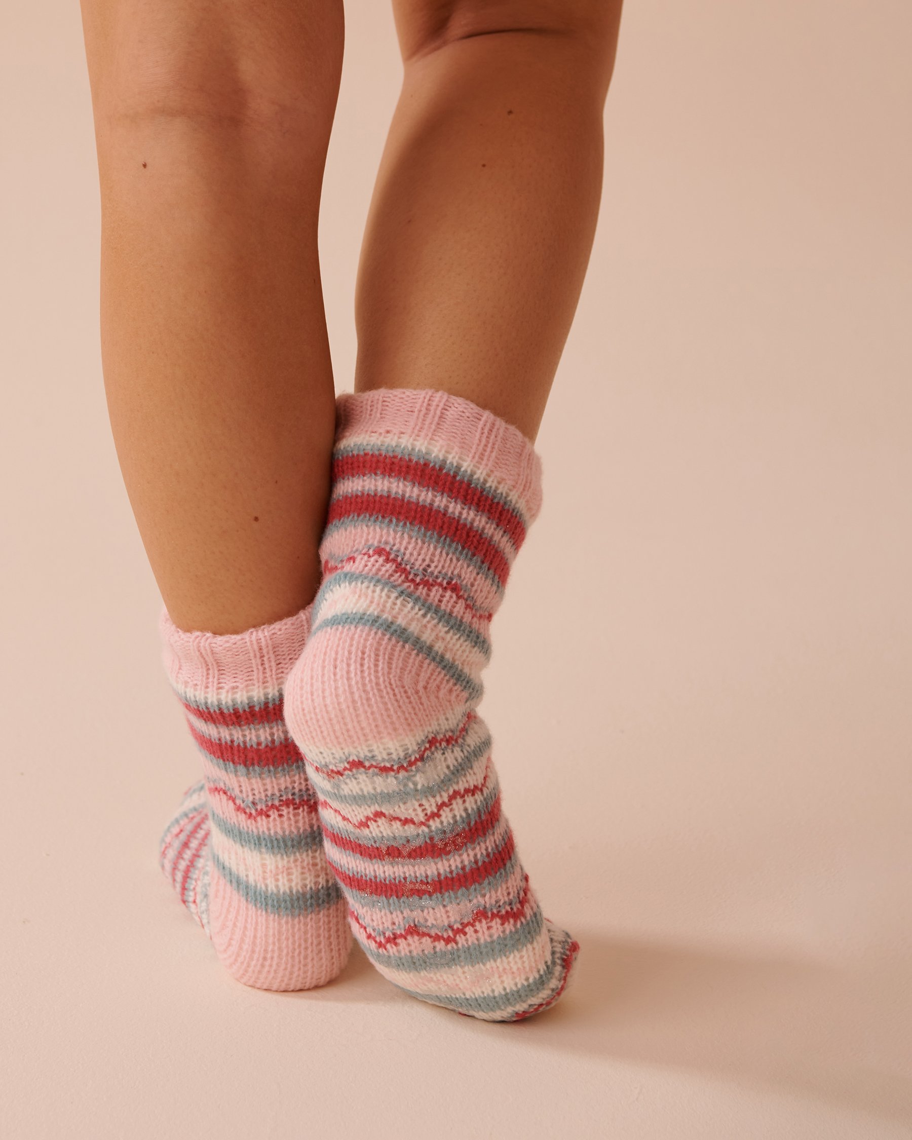 LA VIE EN ROSE Striped Knit and Sherpa Socks Fairy Pink Stripes 40700353 - View2