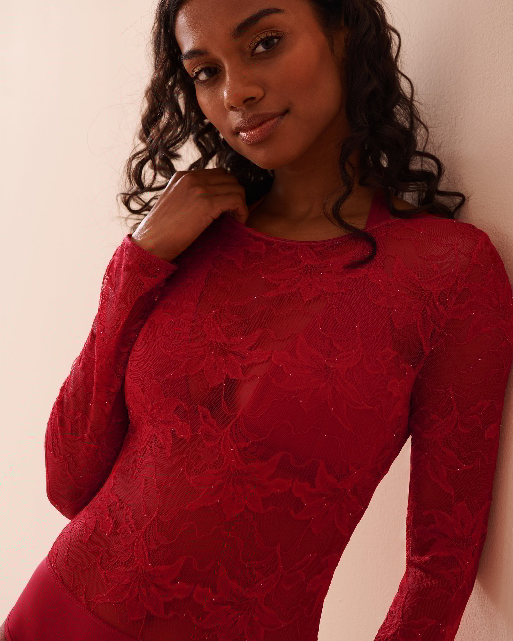 LA VIE EN ROSE Long Sleeve Lace and Microfiber Teddy Candy Cane Red 60300092 - View4