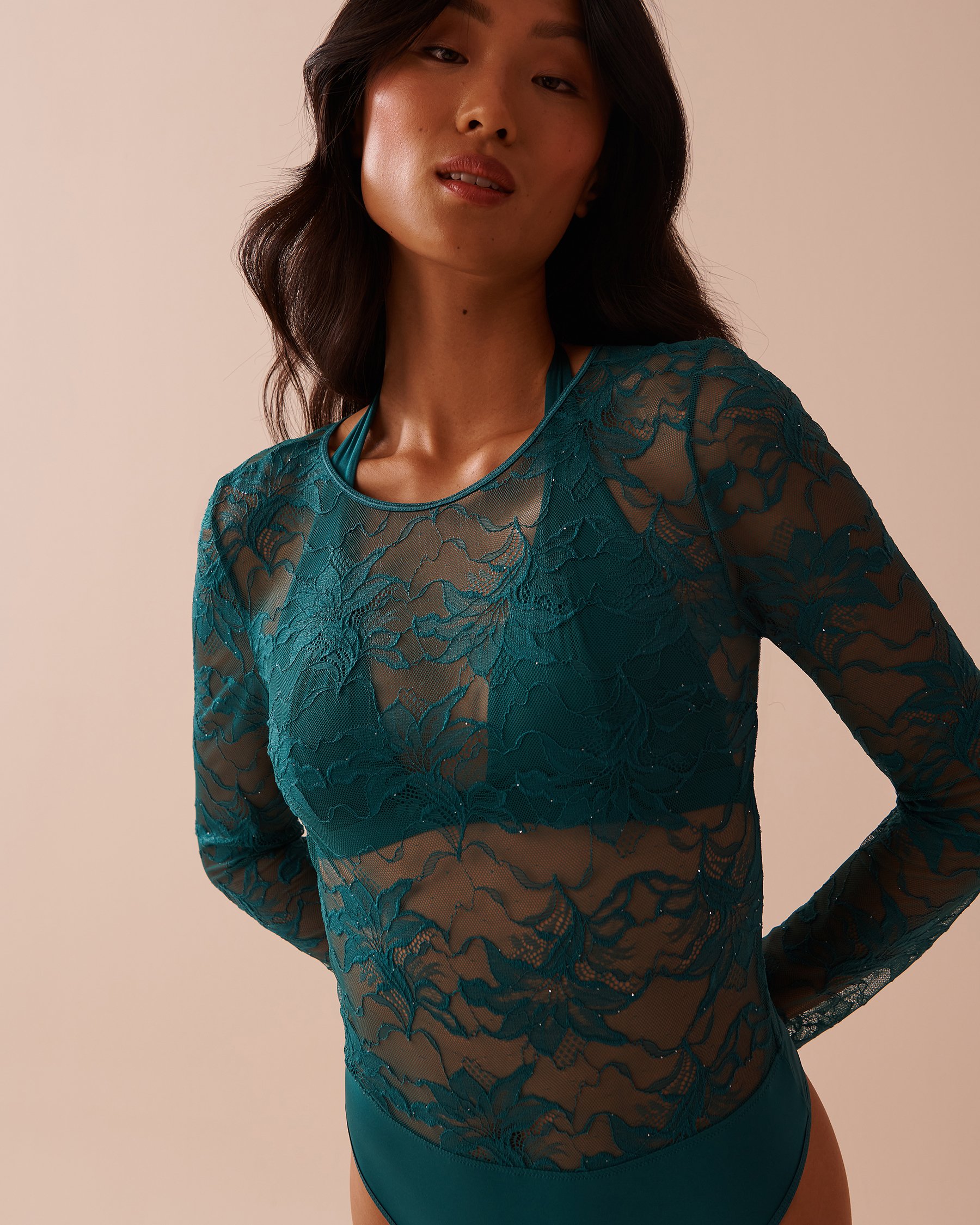 LA VIE EN ROSE Long Sleeve Lace and Microfiber Teddy Fir Green 60300092 - View3