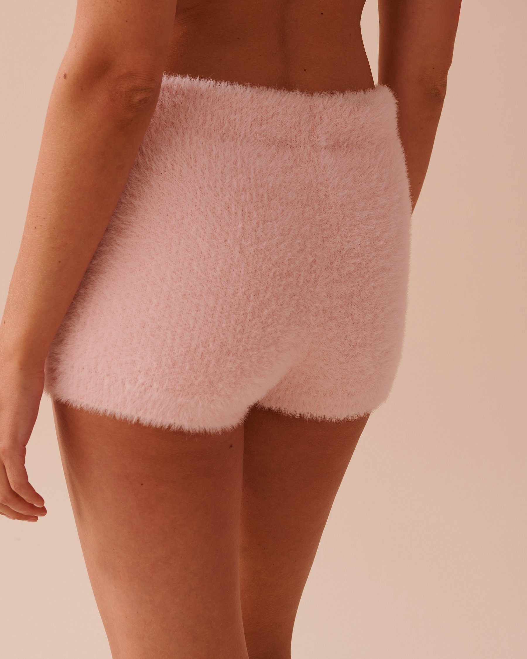 LA VIE EN ROSE Fluffy Shorts Fairy Pink 50200083 - View2