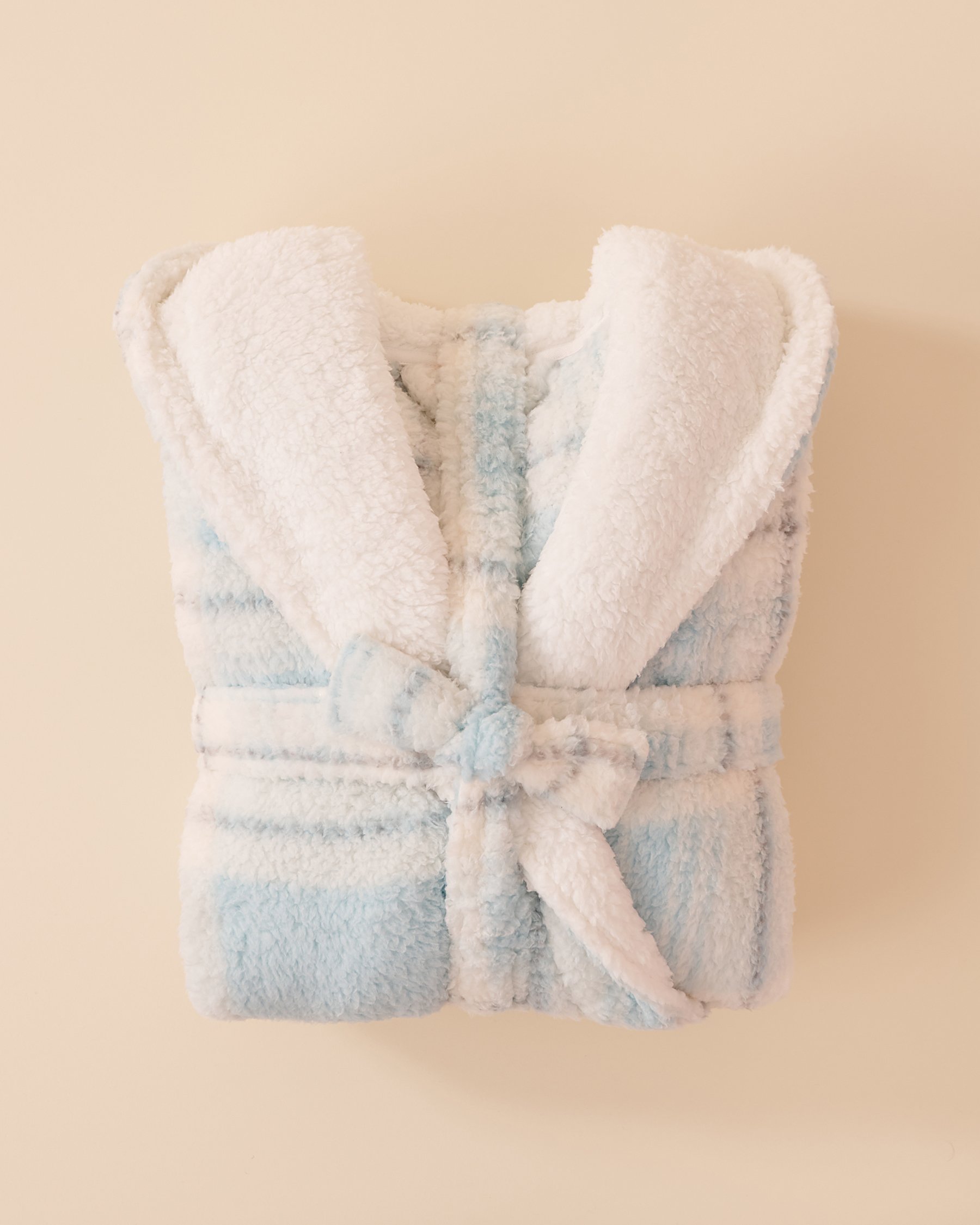 LA VIE EN ROSE Sherpa Plaid Robe abc 123 Light Blue Plaid 40600195 - View2