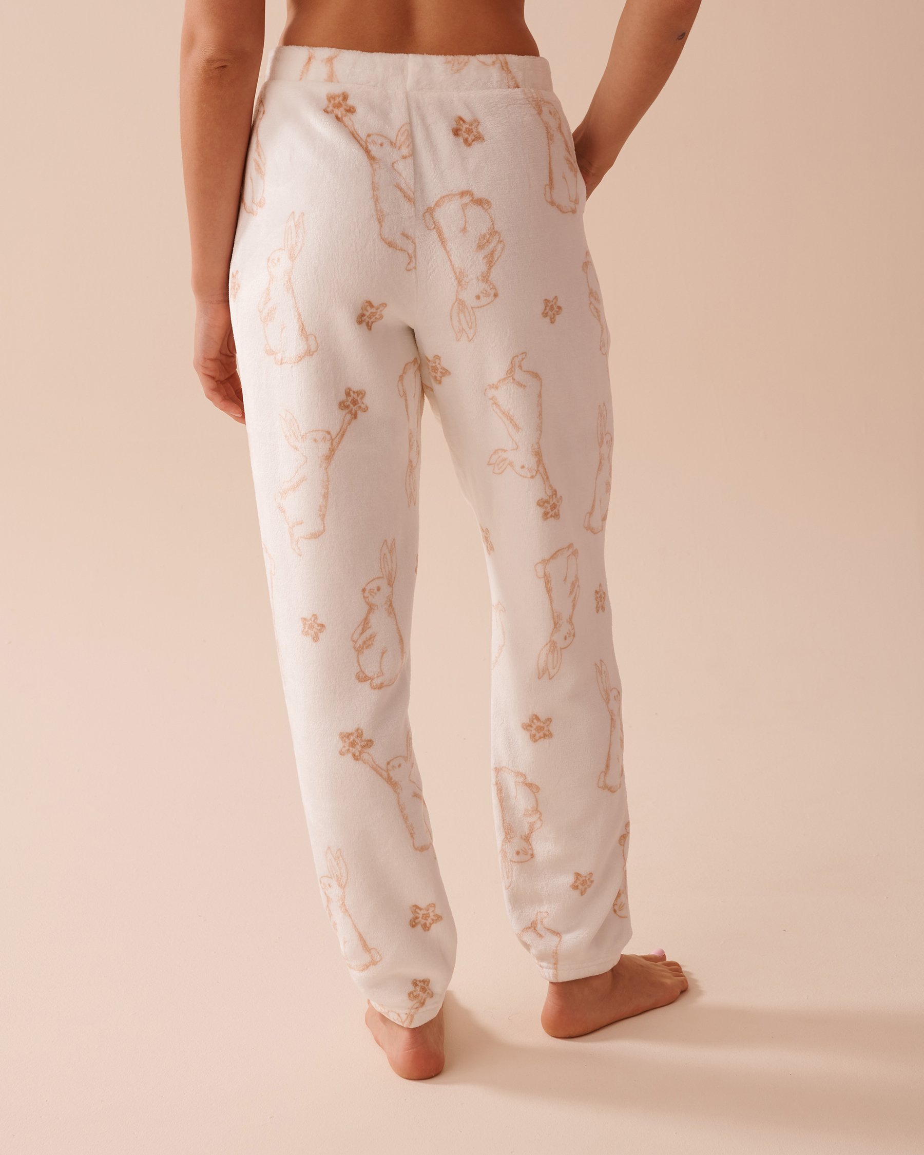 LA VIE EN ROSE Ensemble pyjama en peluche douce à imprimé lapin Lapin/Blanc neige 40400079 - Voir5