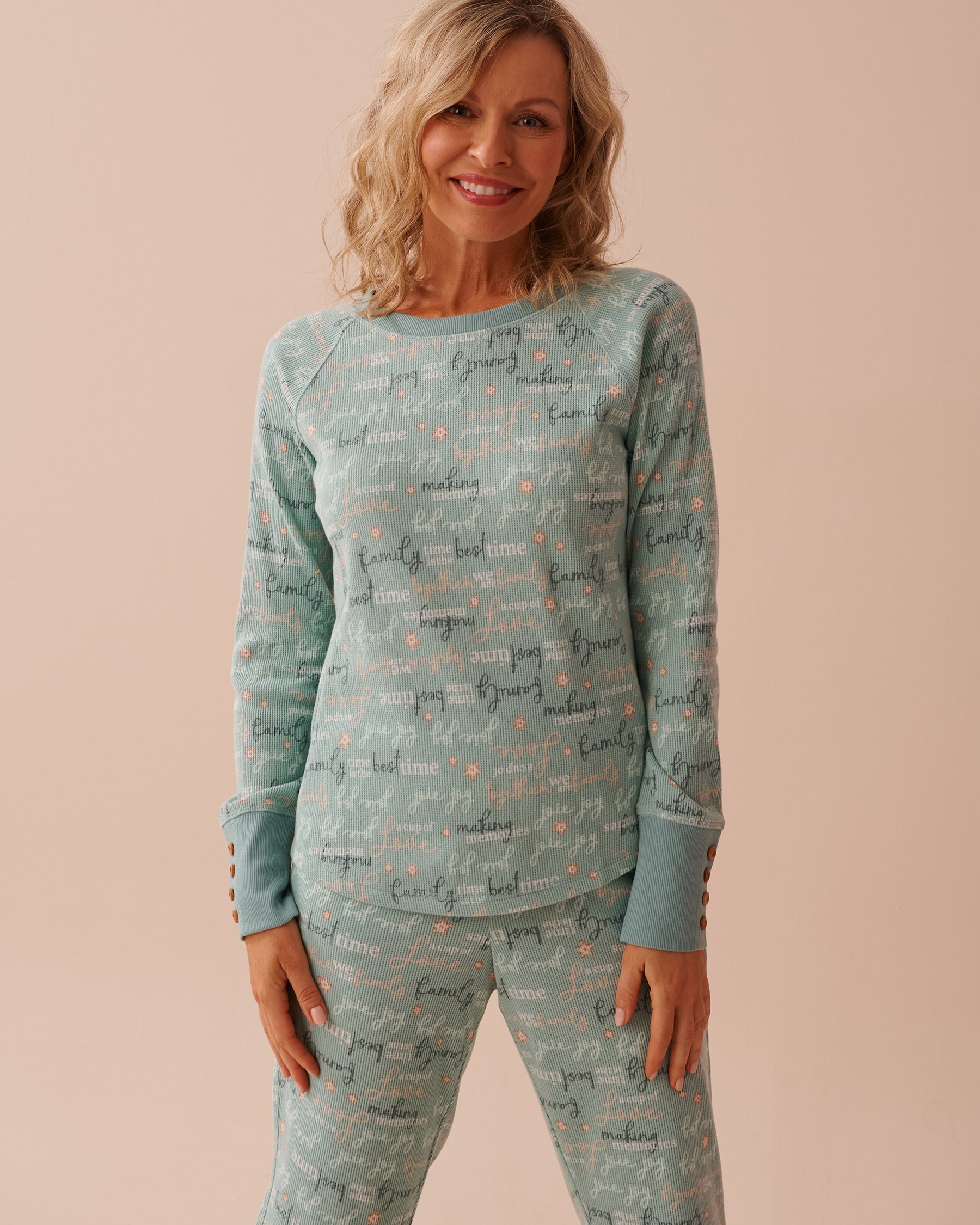 LA VIE EN ROSE Chandail manches longues en tricot gaufré imprimé hivernal Bleu apaisant 40100642 - View1