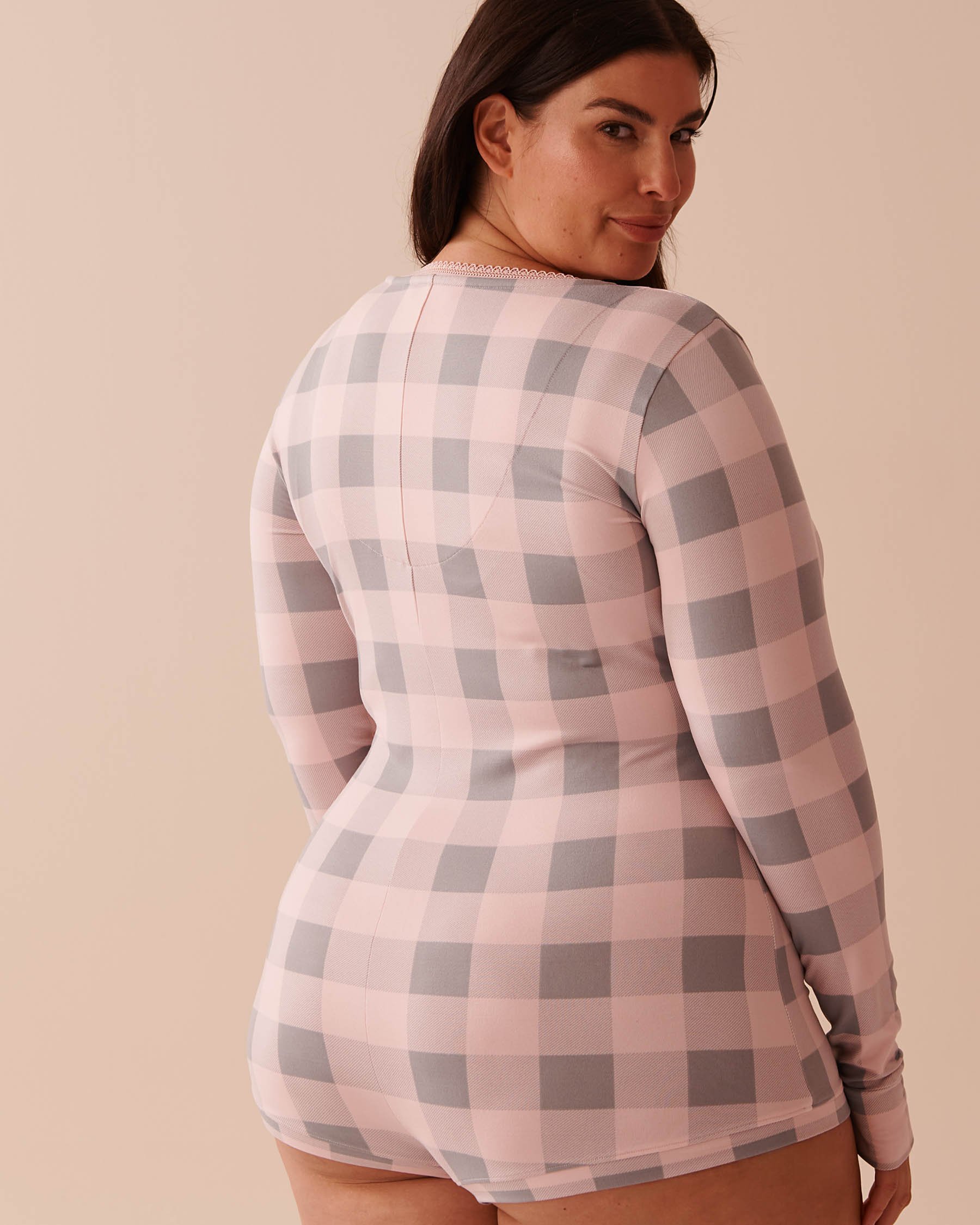 LA VIE EN ROSE Combishort manches longues ultra doux à carreaux roses Carreaux rose fée 40300050 - Voir2