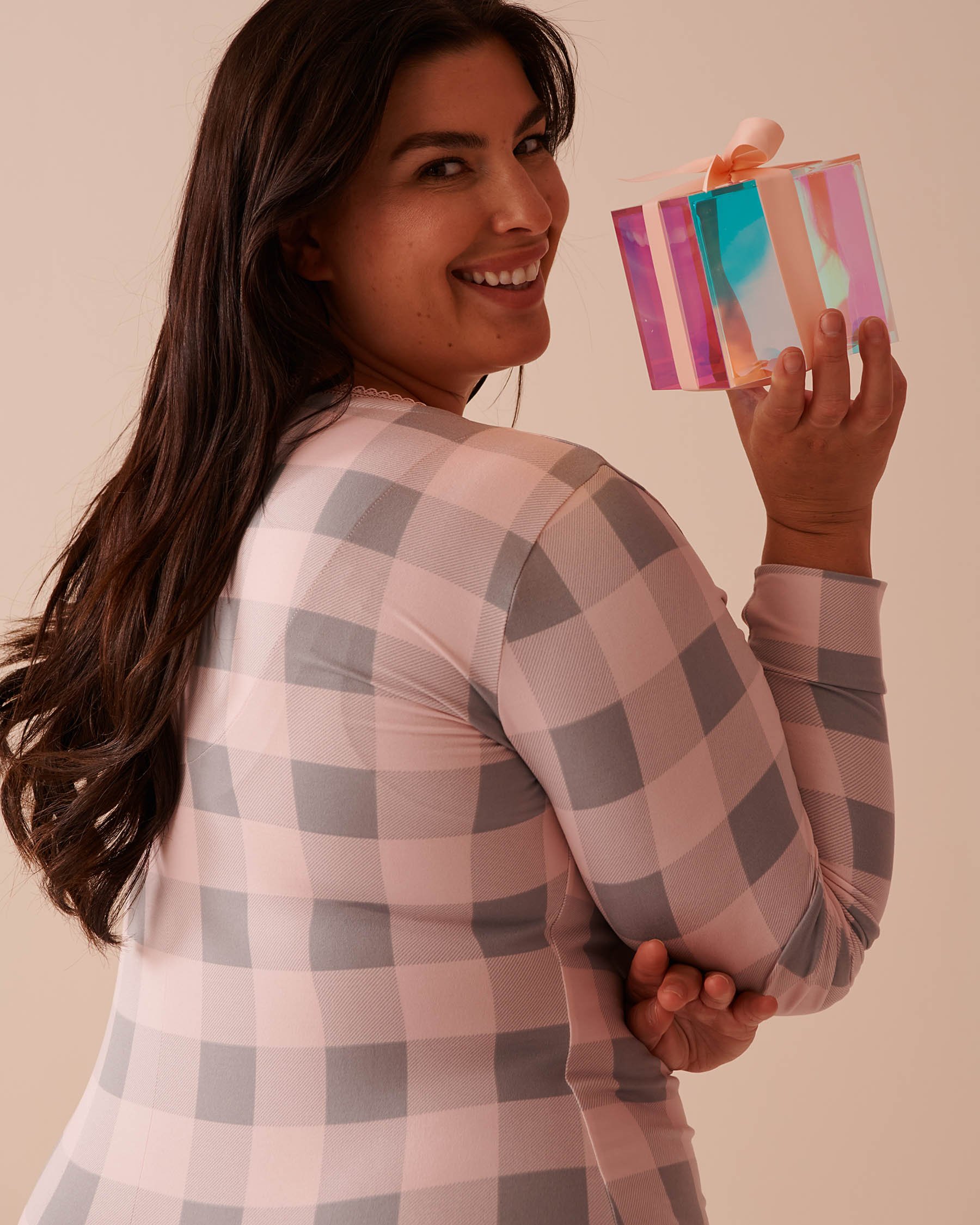 LA VIE EN ROSE Combishort manches longues ultra doux à carreaux roses Carreaux rose fée 40300050 - Voir3