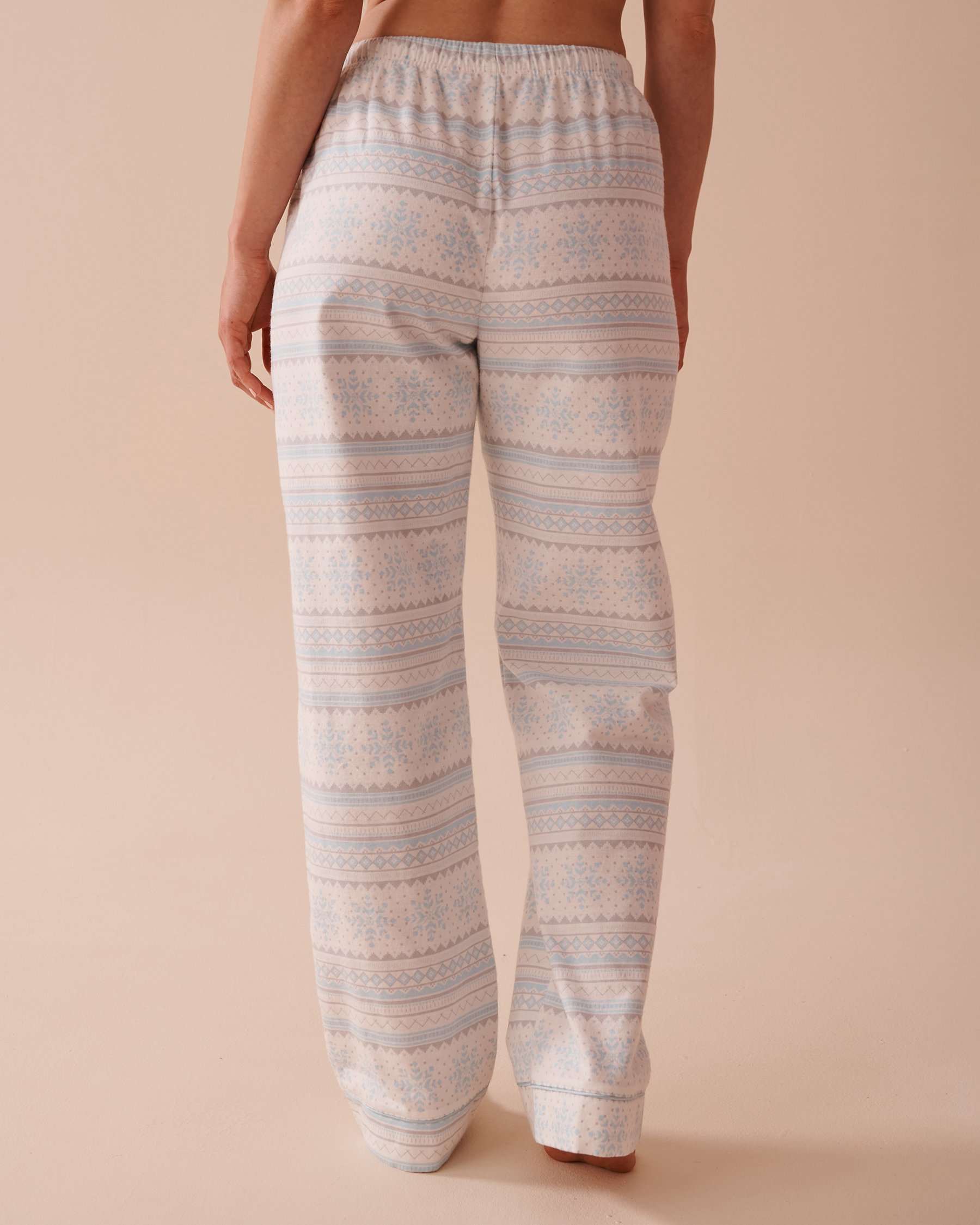 LA VIE EN ROSE Ensemble pyjama en flanelle imprimé nordique bleu Imprimé nordique bleu pâle 40400073 - Voir7