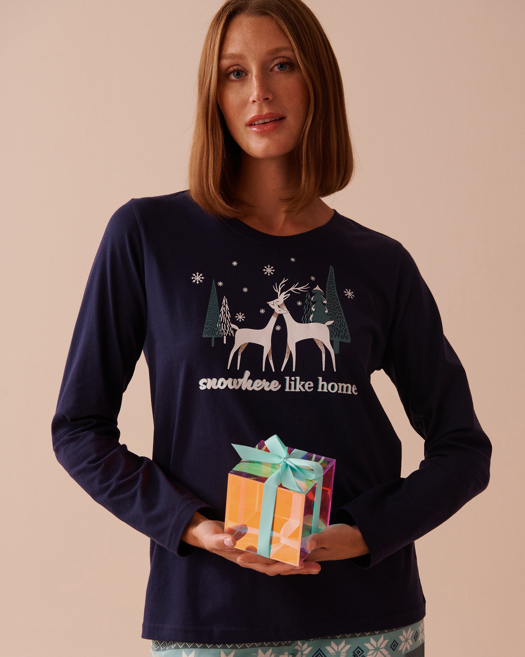 LA VIE EN ROSE Ensemble pyjama en coton imprimé nordique Imprimé nordique vert 40400075 - Voir4