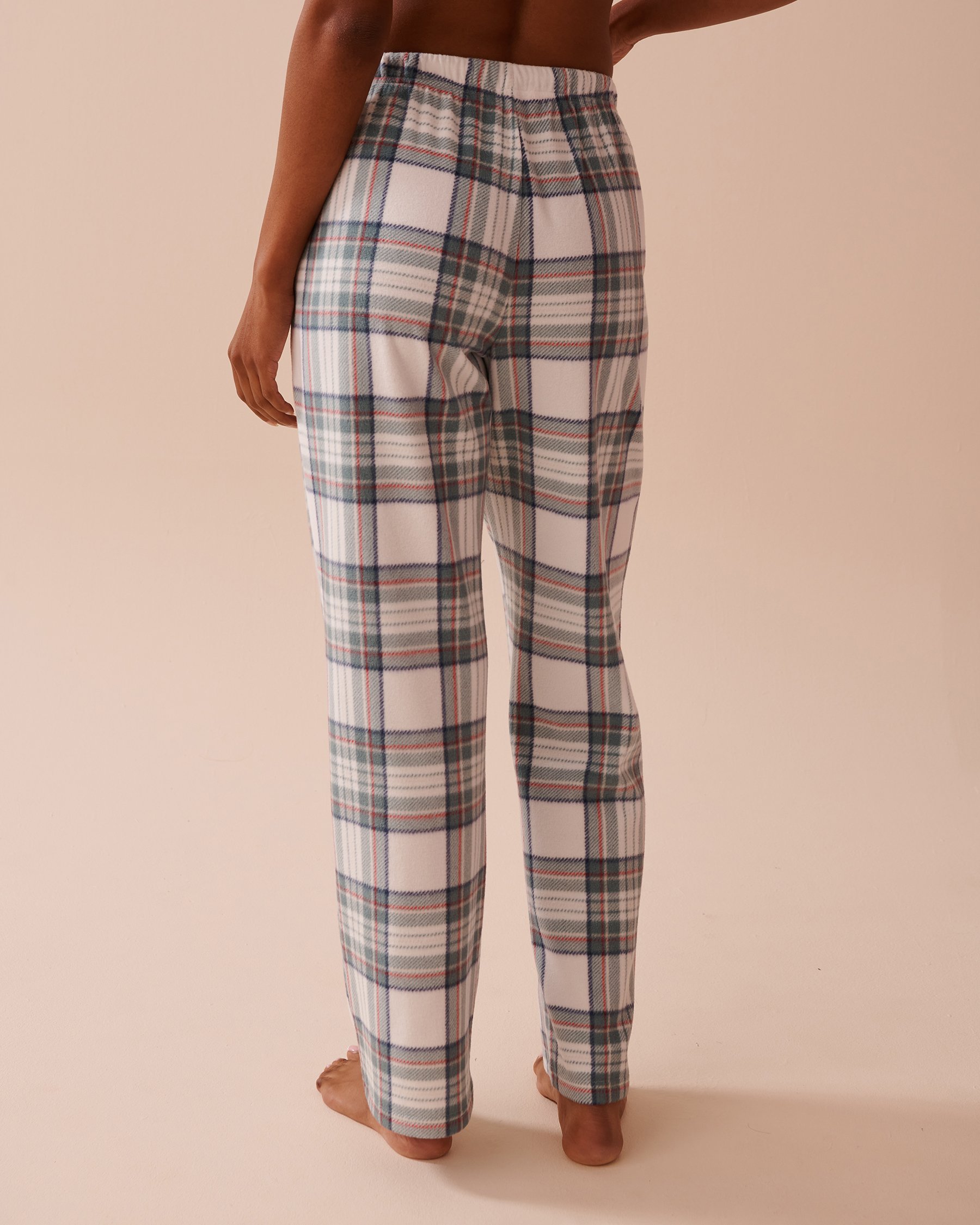 LA VIE EN ROSE Green Plaid Micropolar PJ Set Green & White Plaid 40400074 - View6