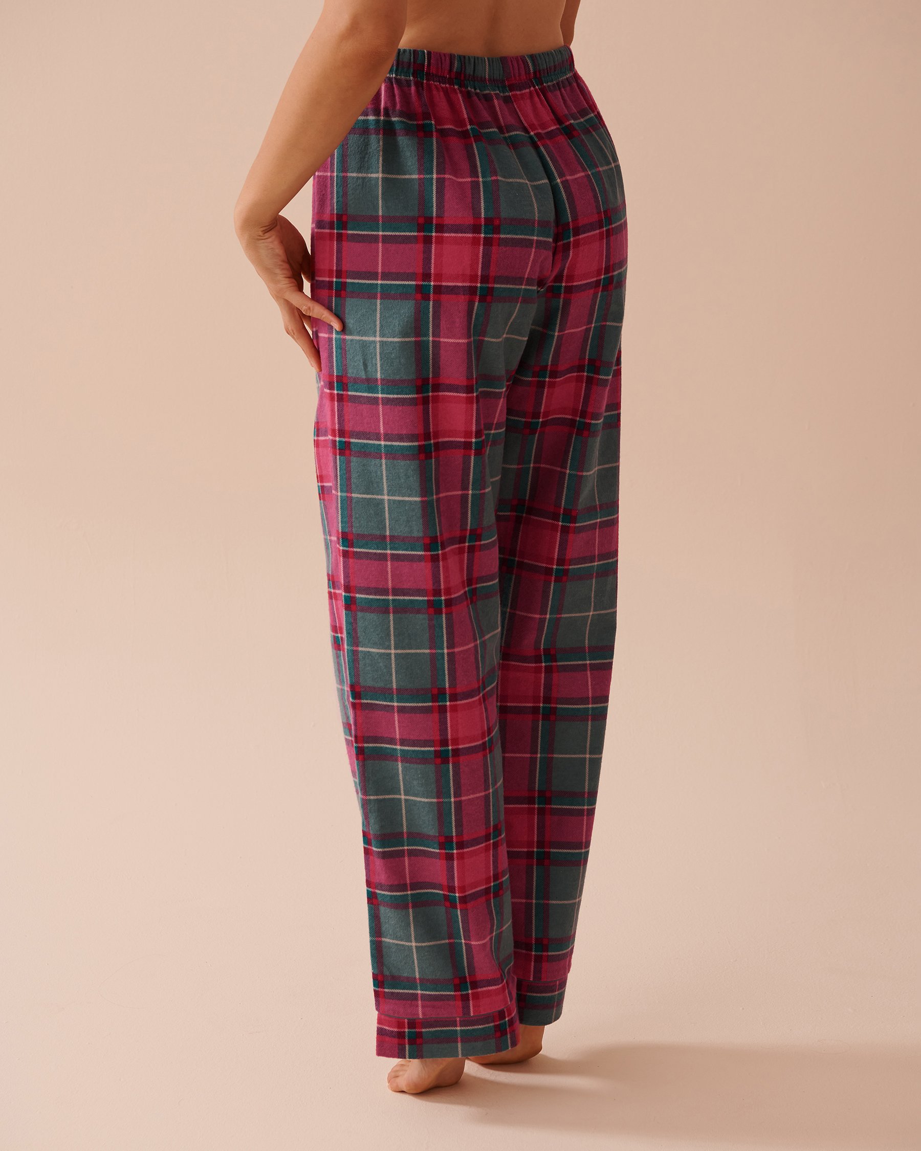 LA VIE EN ROSE Red & Green Plaid Flannel PJ Set Red & Green Plaid 40400073 - View11