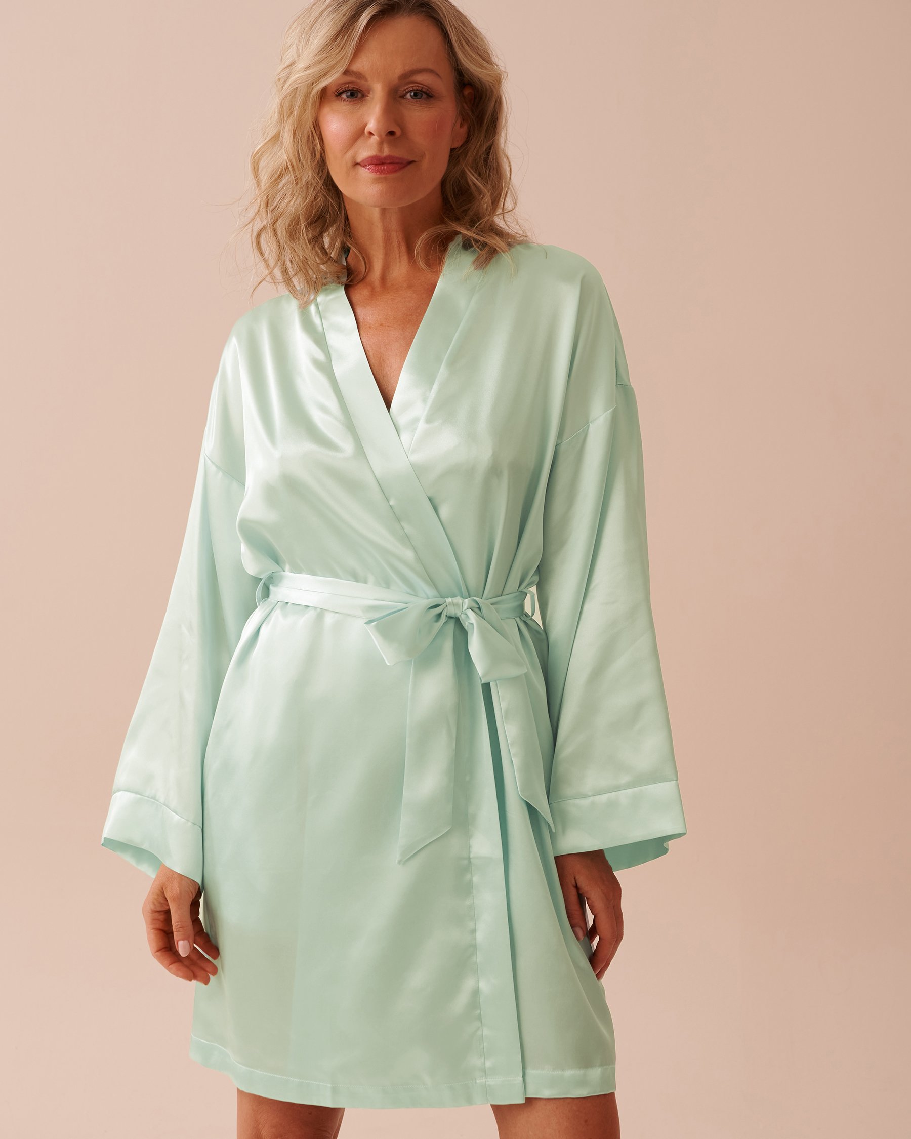 LA VIE EN ROSE Shiny Satin Kimono Mint Blue 60600084 - View3