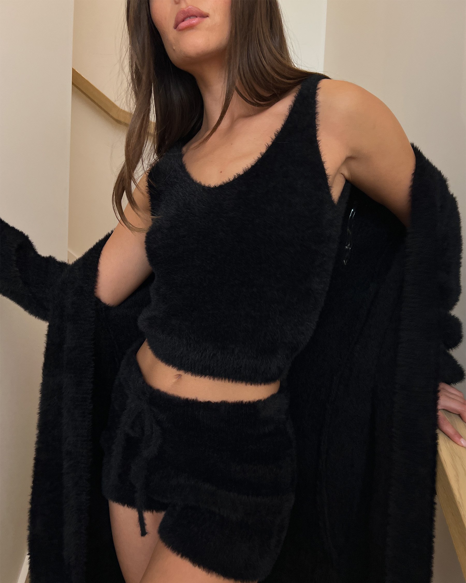 LA VIE EN ROSE Fluffy Cami Black 50100096 - View4