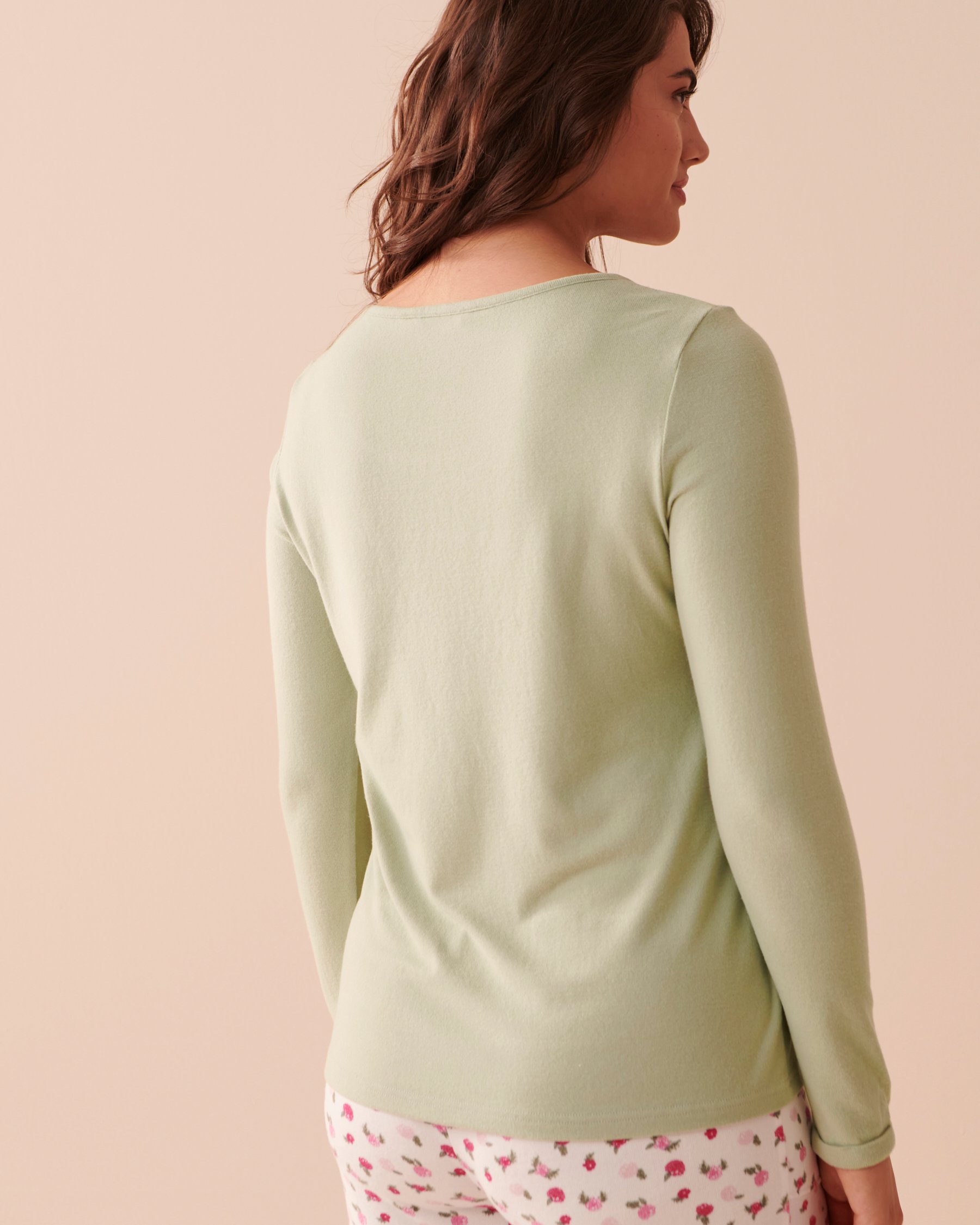 LA VIE EN ROSE Recycled Fibers Floral Long Sleeve Shirt Soothing Sage 40100528 - View2