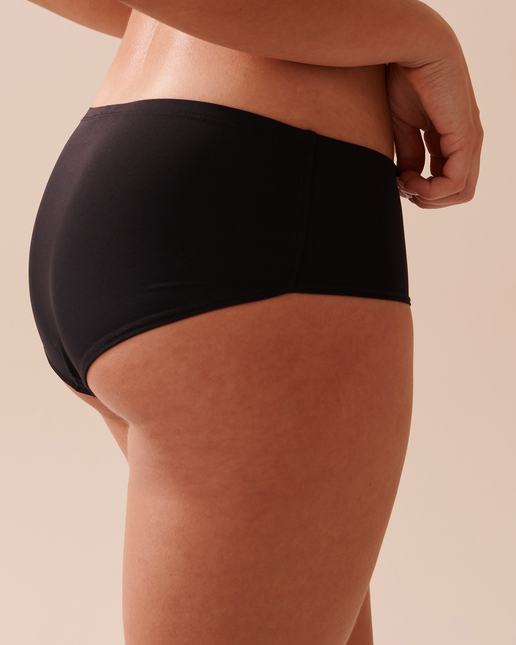 Super Absorbency Hiphugger Period Panty Black 20300142 - View2