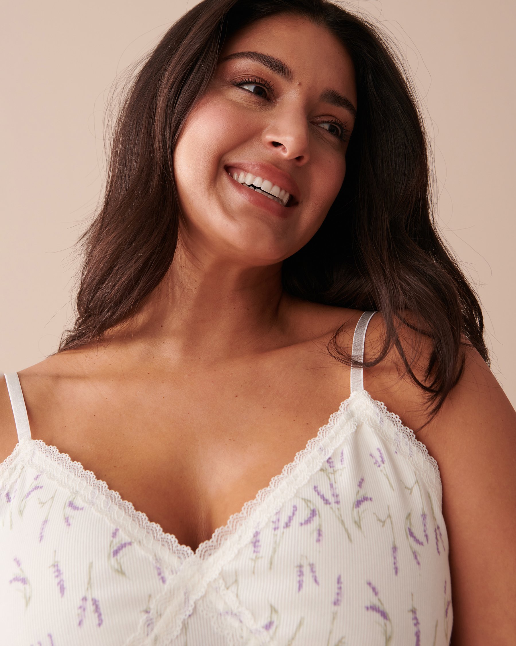 LA VIE EN ROSE Lettuce Edge Ribbed Cami Lavender Bouquet 40100546 - View3