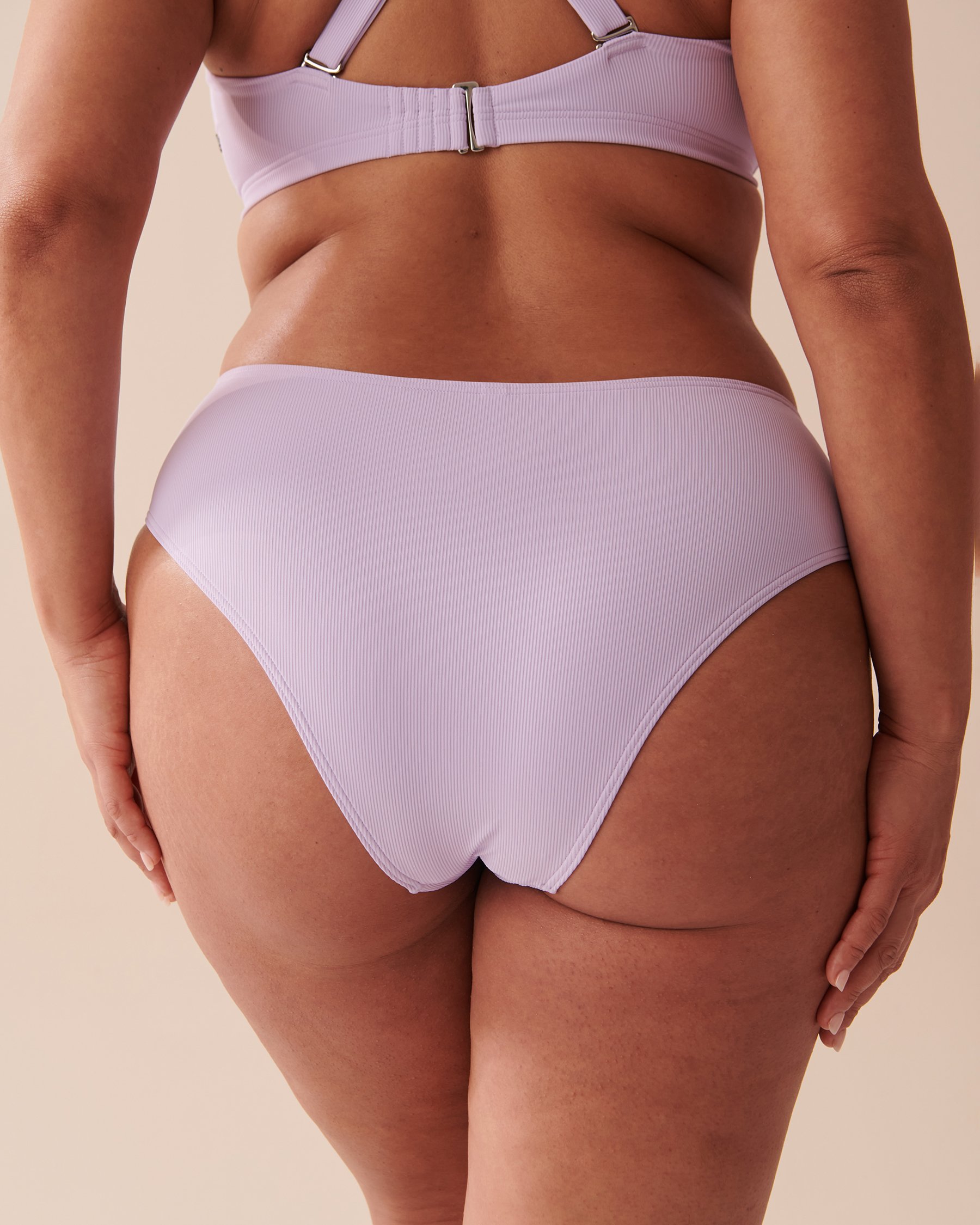 LA VIE EN ROSE AQUA TEXTURED PASTEL Mid Waist Cheeky Bikini Bottom Pastel Lilac 70300536 - View3