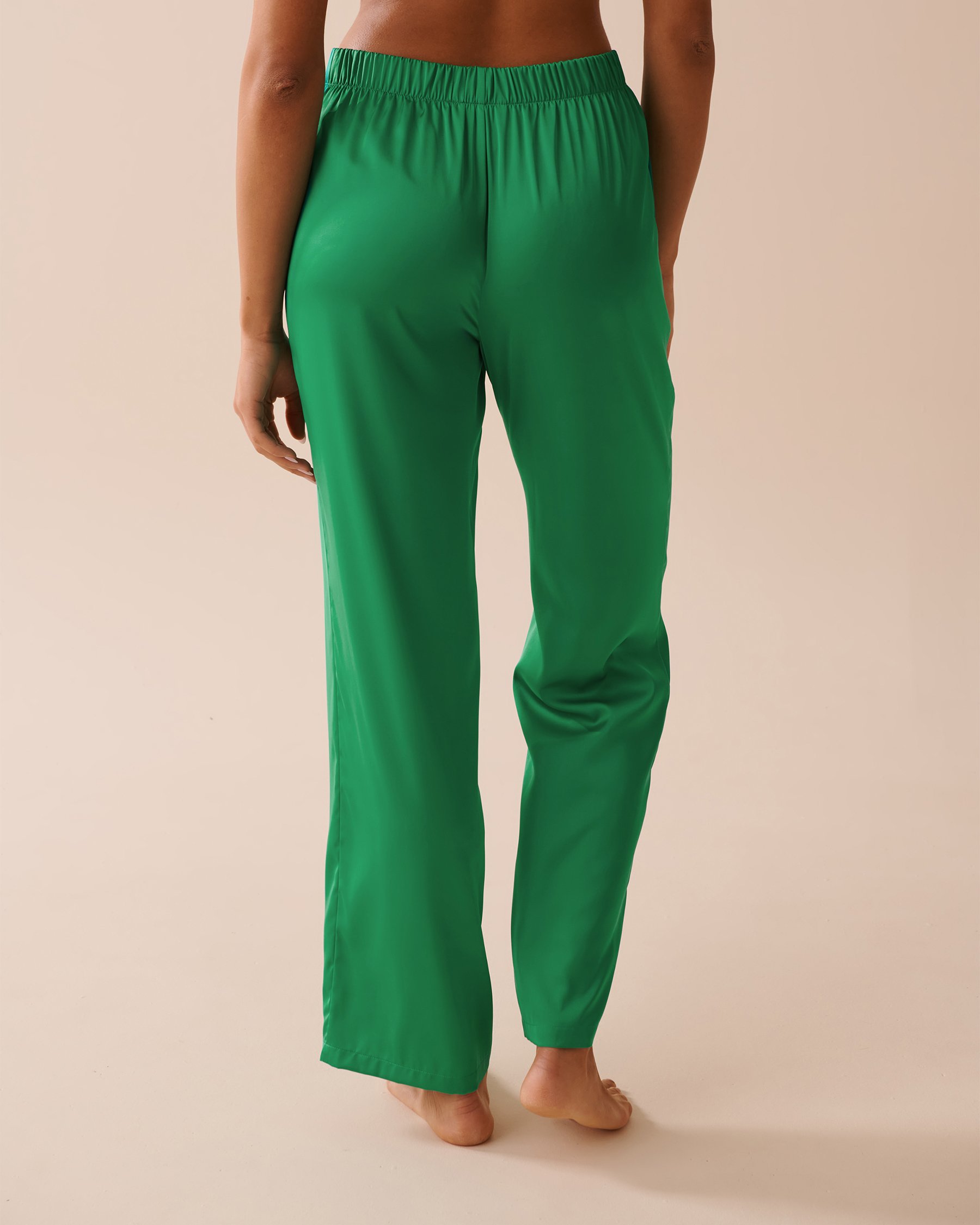 LA VIE EN ROSE Satin Pants Tropical Green 60200100 - View2