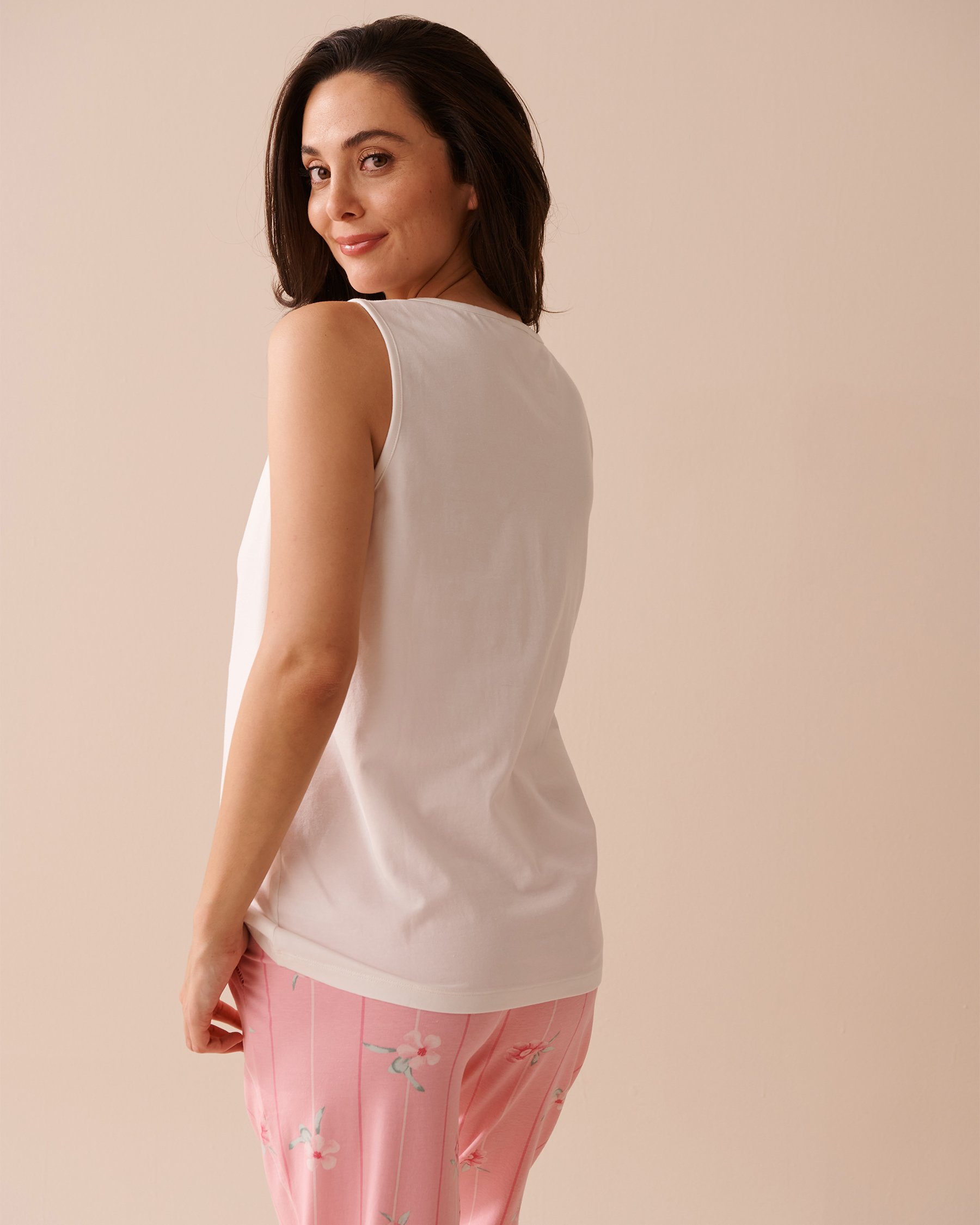 LA VIE EN ROSE Pink Floral Cotton Keyhole Cami White 40100580 - View2