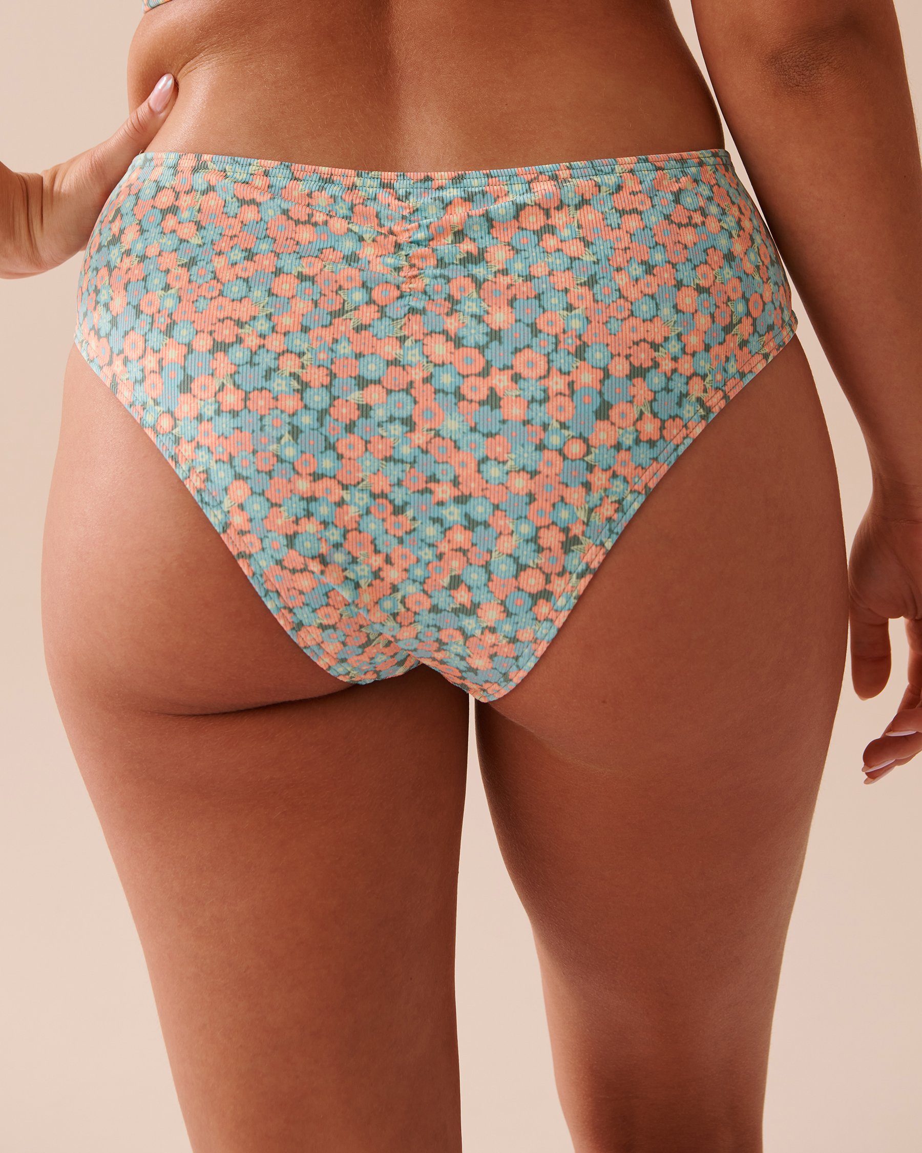 LA VIE EN ROSE AQUA FLORAL Recycled Fibers Mid Waist Cheeky Bikini Bottom Floral Cocktail 70300561 - View2