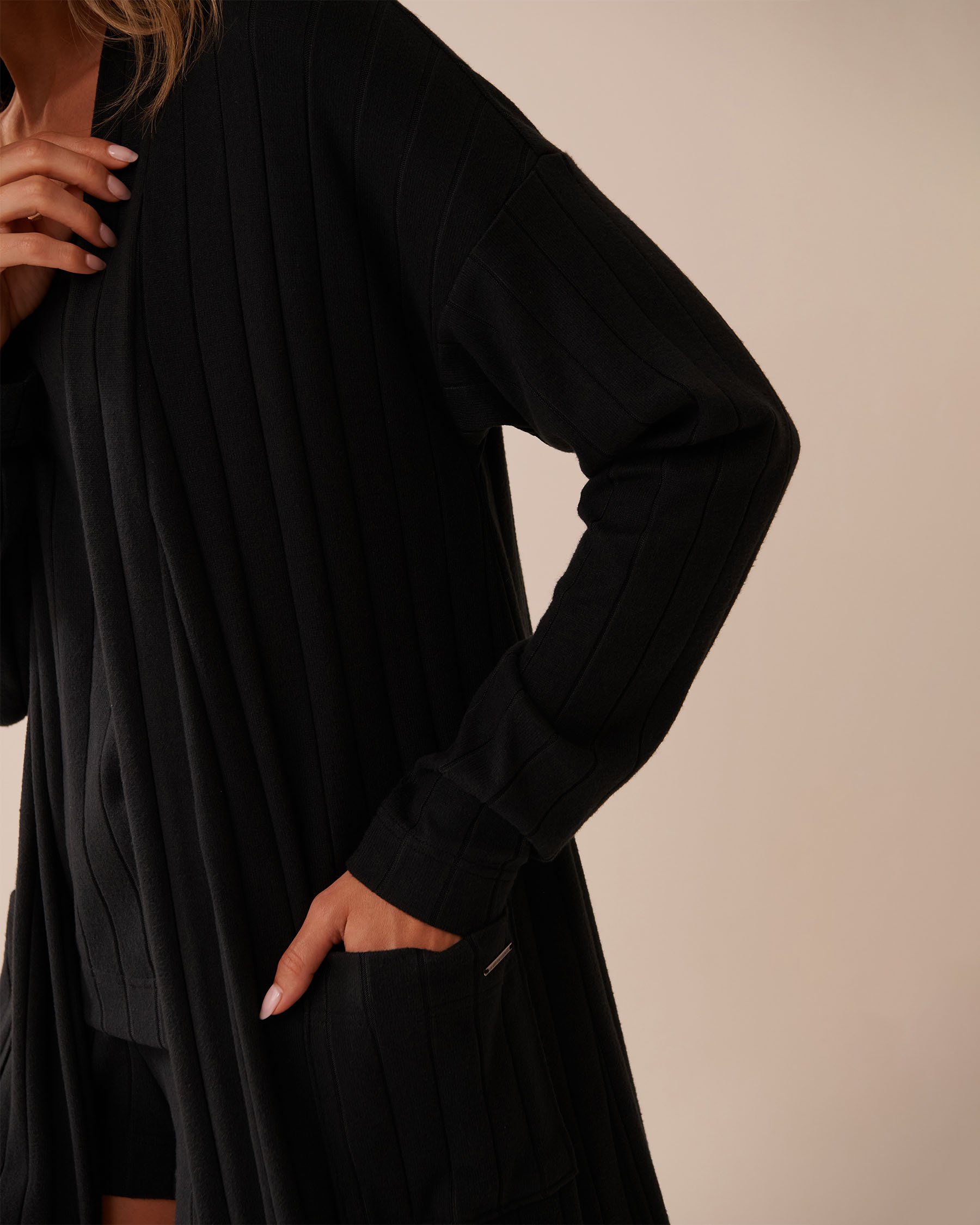 LA VIE EN ROSE Ribbed Long Cardigan Black 50500015 - View3