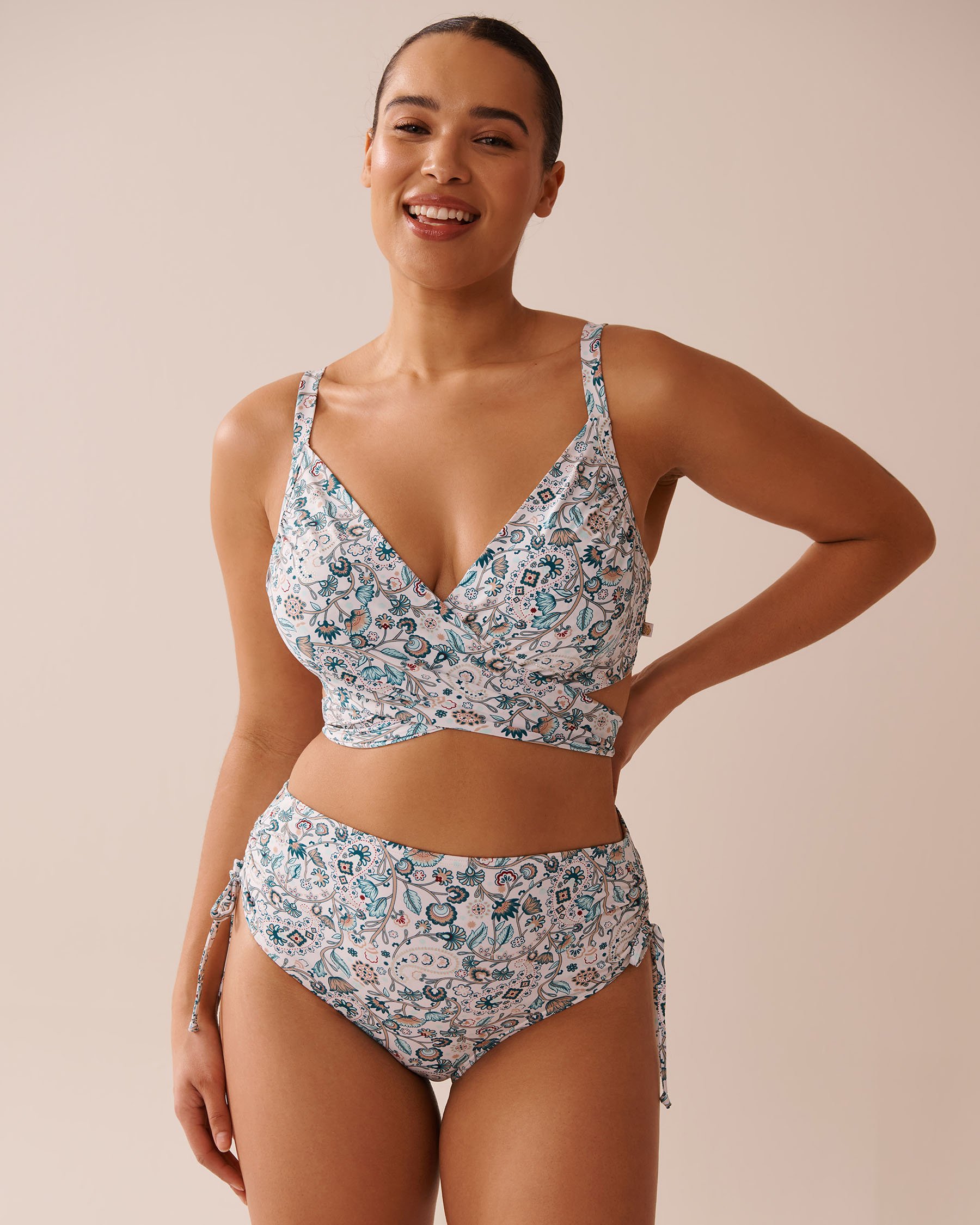 LA VIE EN ROSE AQUA Haut de bikini drapé bonnet D ENCHANTED FLORA Flore enchantée 70200184 - Voir1