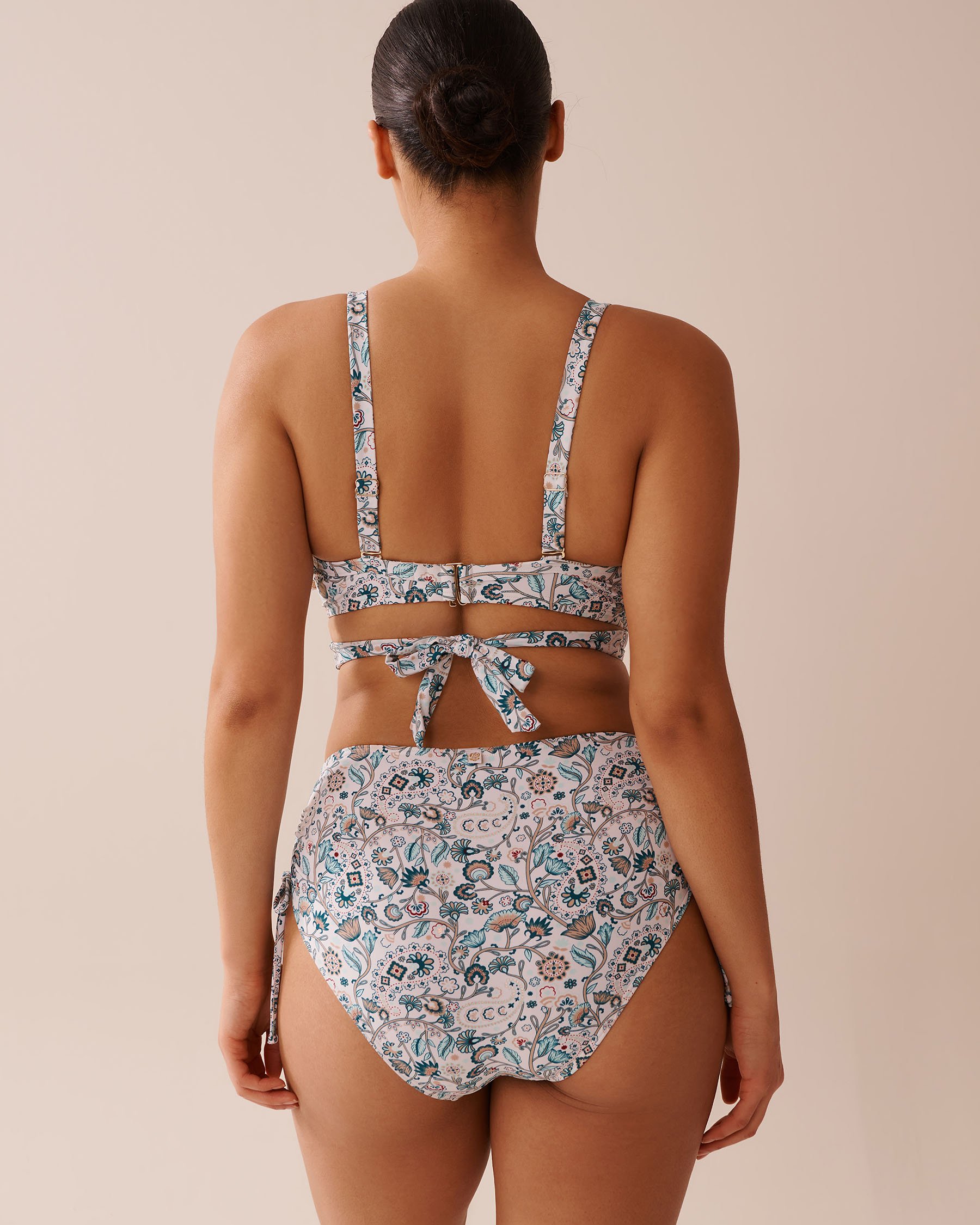 LA VIE EN ROSE AQUA Haut de bikini drapé bonnet D ENCHANTED FLORA Flore enchantée 70200184 - Voir2