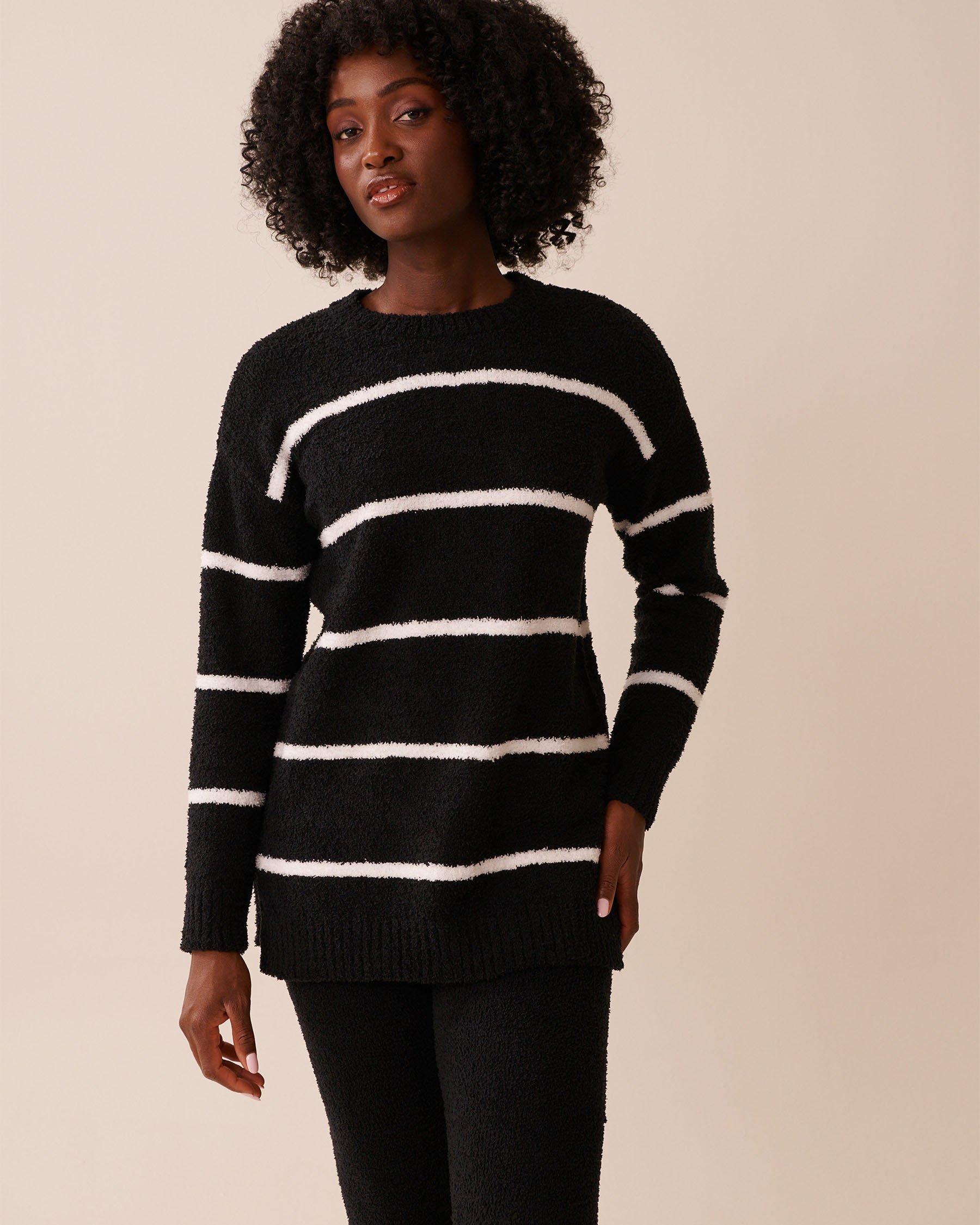 LA VIE EN ROSE Chandail manches longues en chenille Rayures noires et blanches 50100114 - View1