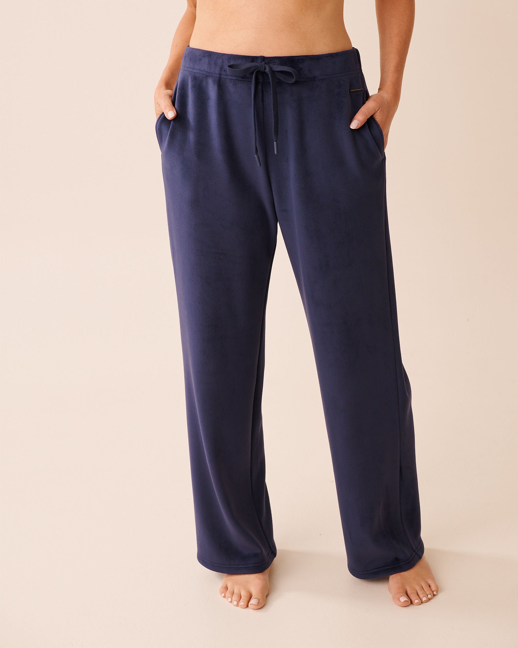 LA VIE EN ROSE Velvet Pants Evening Blue 50200108 - View1