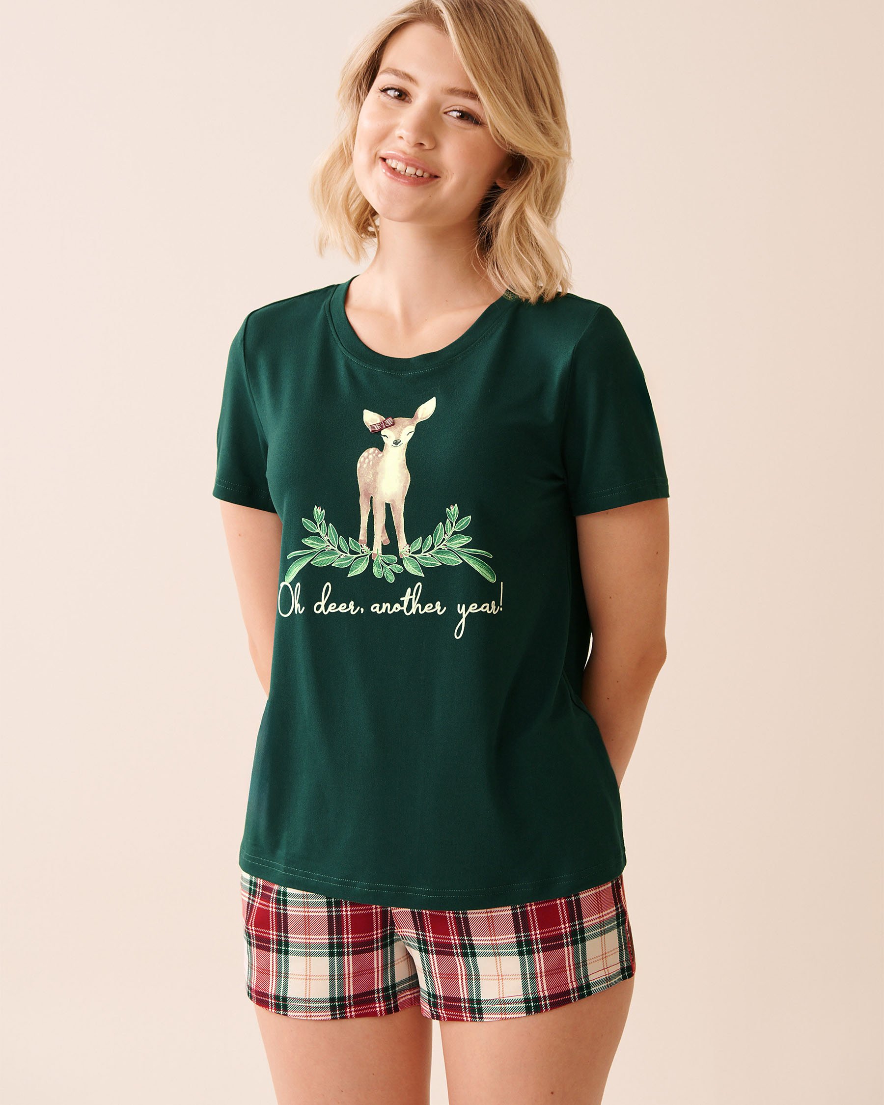 LA VIE EN ROSE Deer Print Super Soft T-shirt Fir Green 40100808 - View1