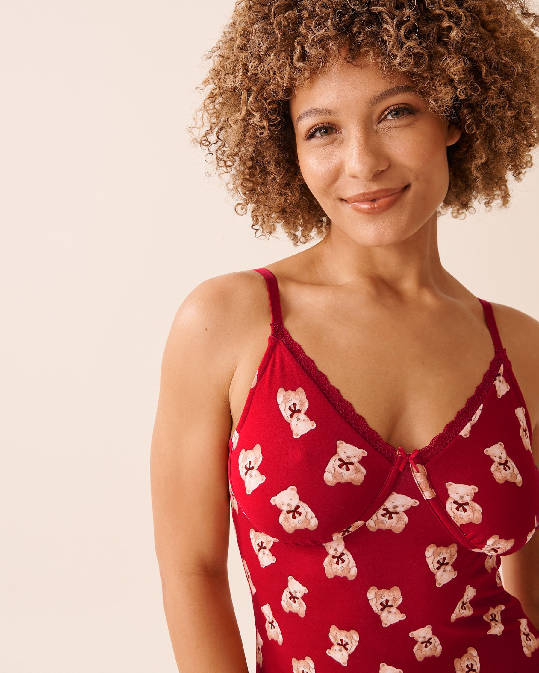LA VIE EN ROSE Teddy Bear Print Super Soft Nightie Red/Teddy Bears 40500460 - View3