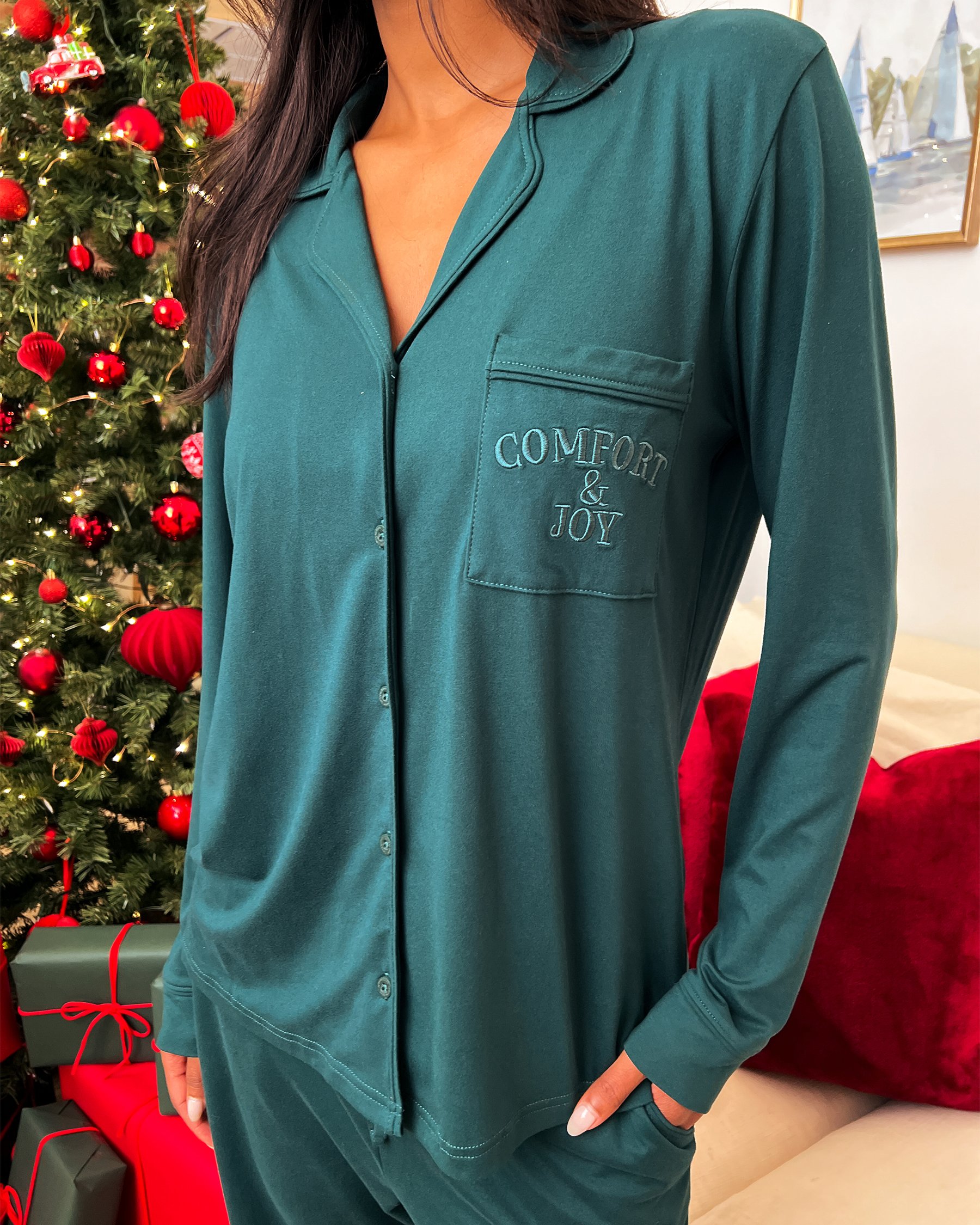 LA VIE EN ROSE Comfort & Joy Print Super Soft Button-down Shirt Fir Green 40100810 - View5