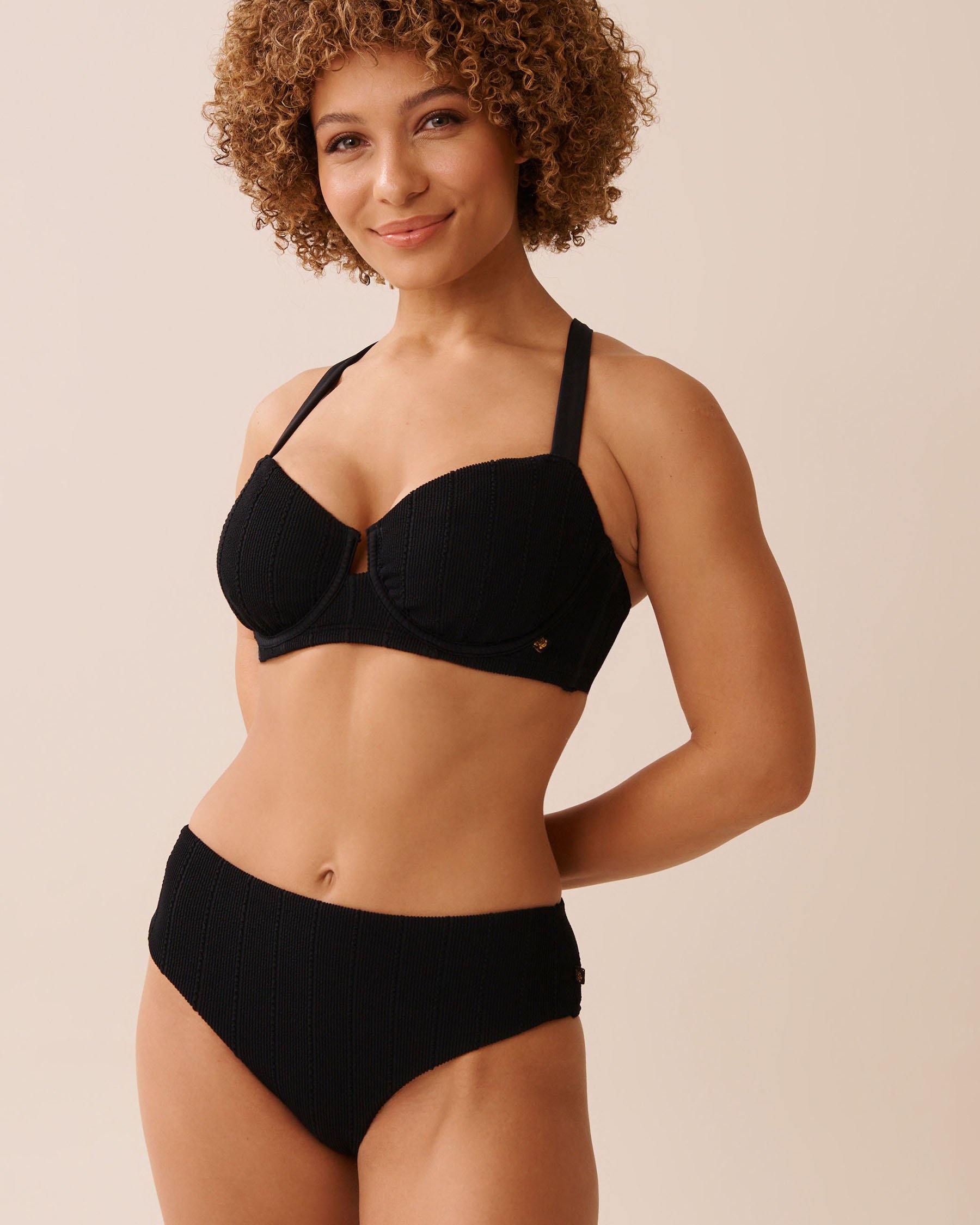 LA VIE EN ROSE AQUA Bas de bikini cheeky taille mi-haute SMOCKED Noir 70300812 - Voir4