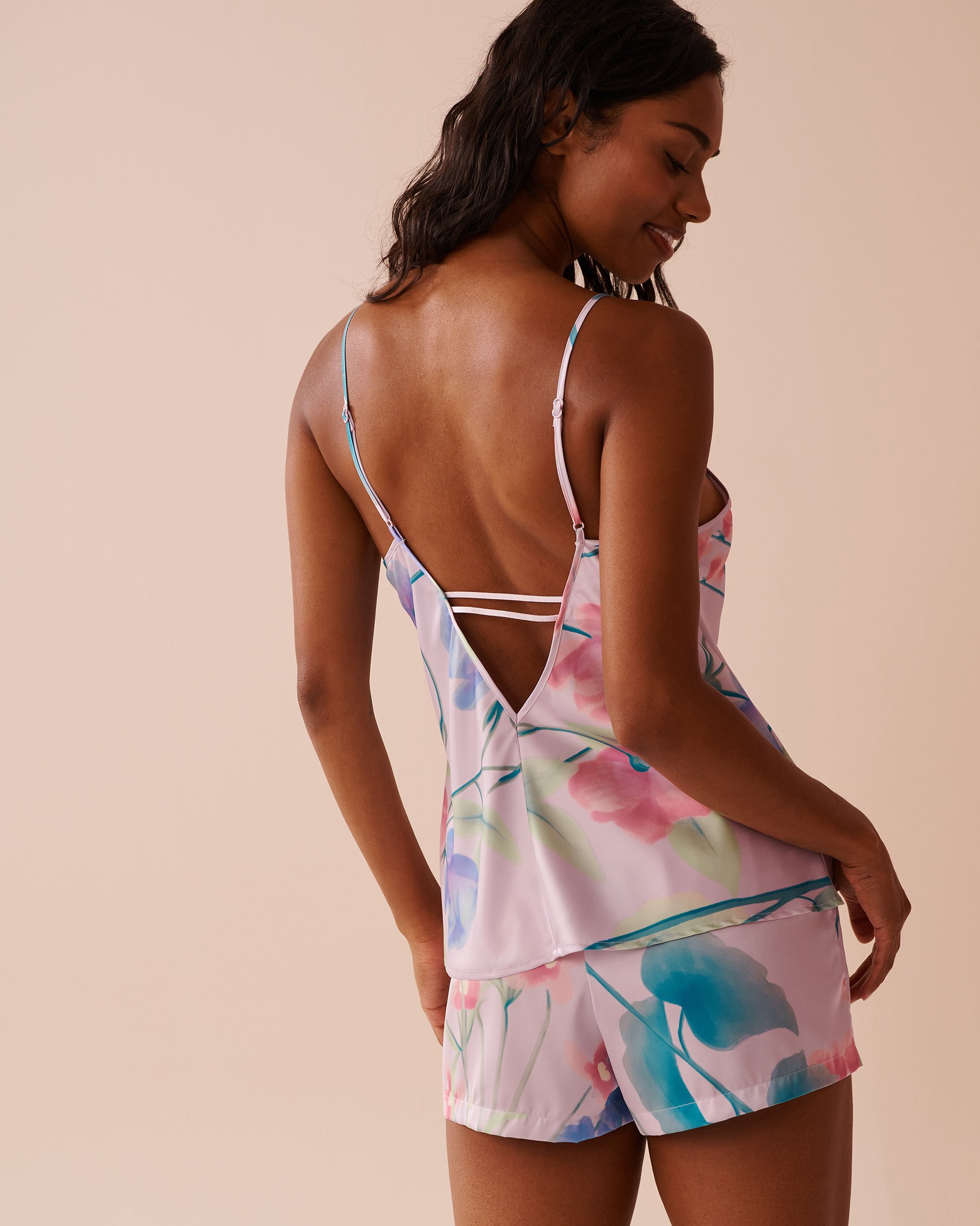 LA VIE EN ROSE Camisole en satin imprimé jardin lavande Jardin lavande 60100121 - Voir1