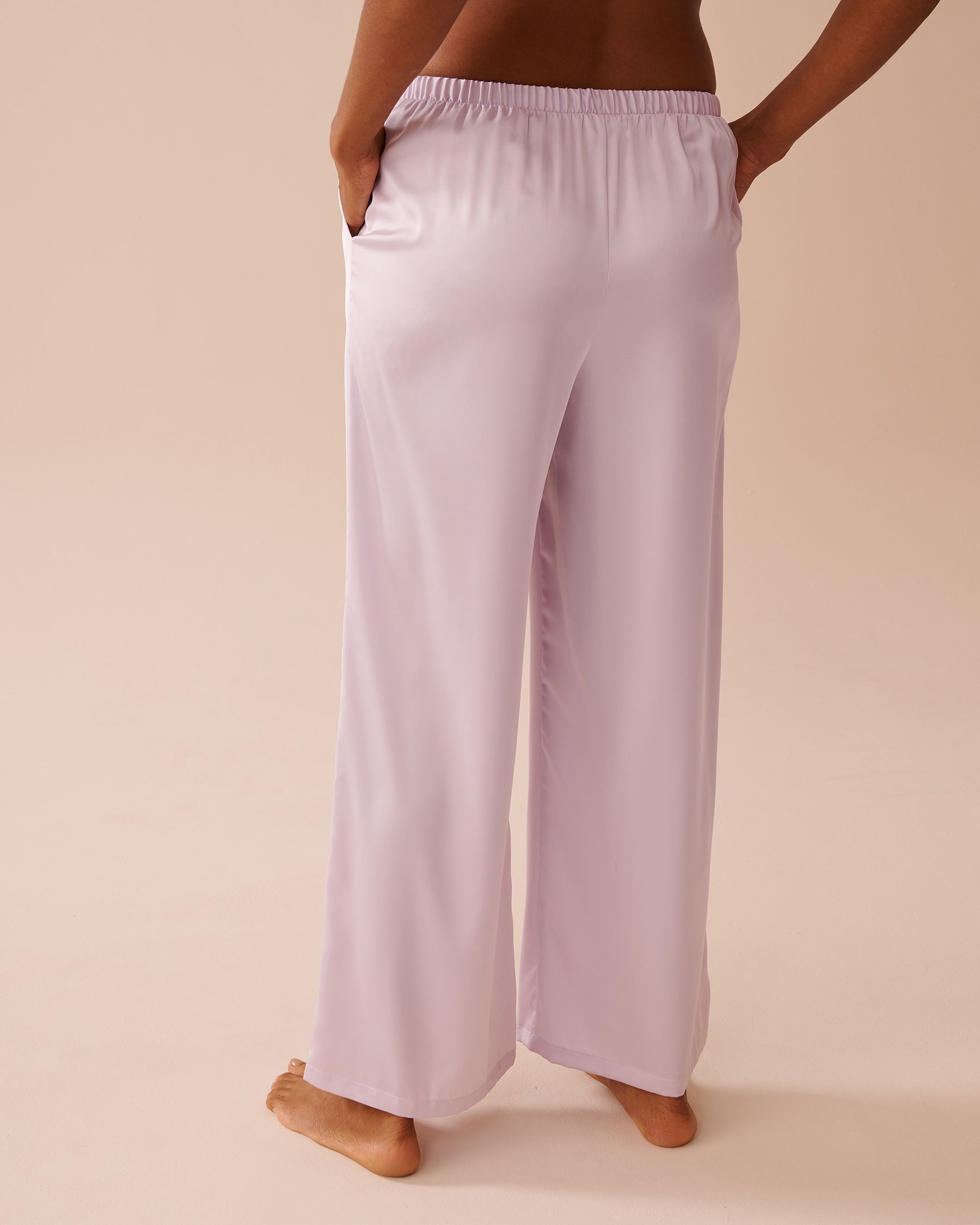 LA VIE EN ROSE Satin Pants Lavender 60200117 - View2
