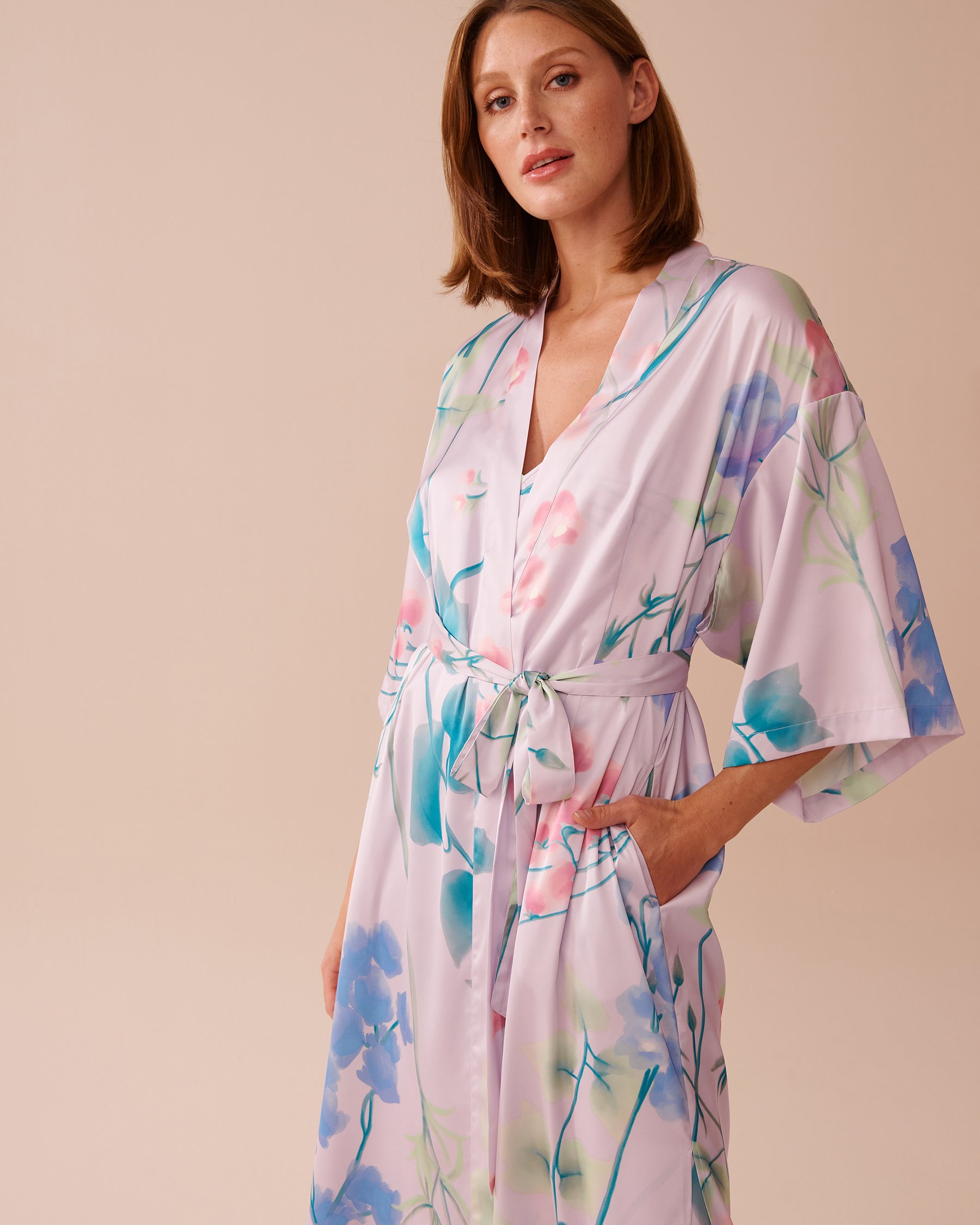 LA VIE EN ROSE Lavender Garden Print Long Satin Kimono Lavender Garden 60600087 - View6